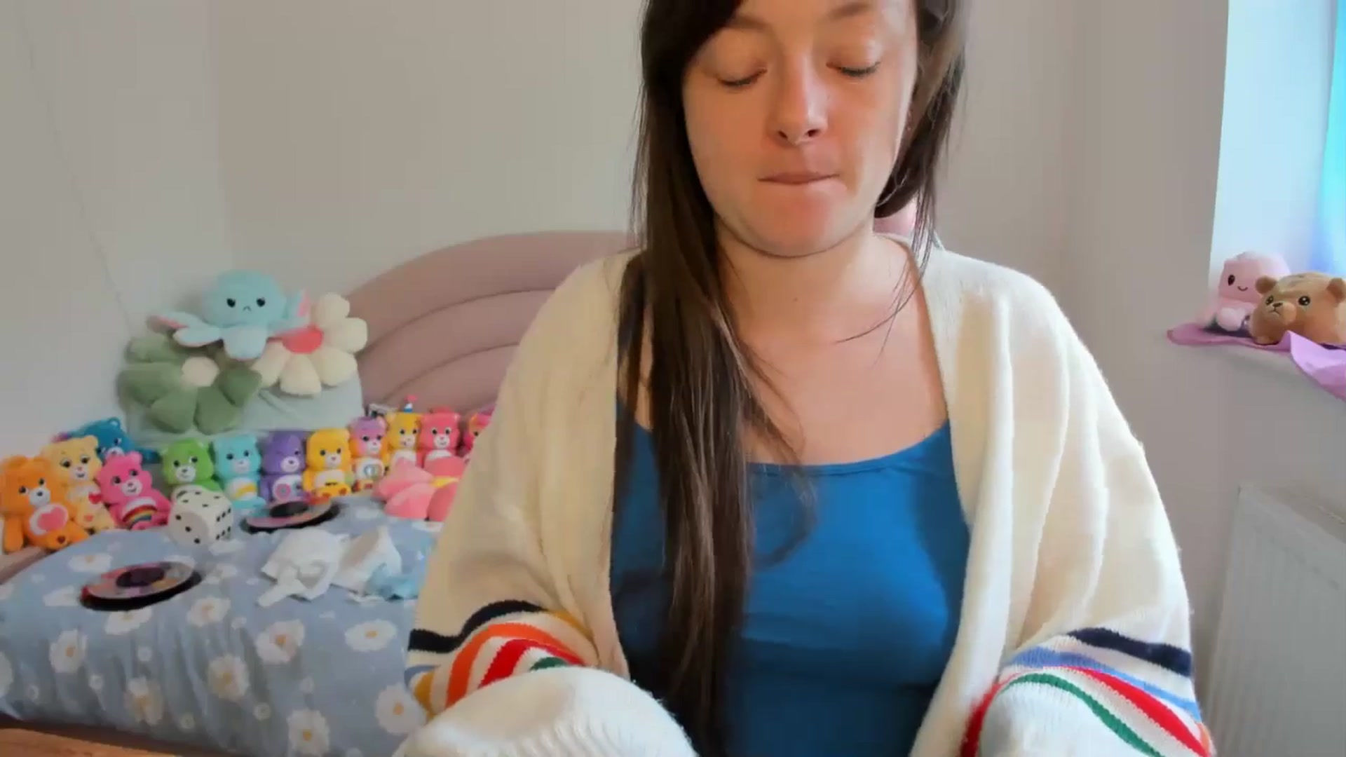 Gallery image thumbnail from JessieBear_'s myfreecams stream on, 09/11/2024, 15:04 image 18 of 20