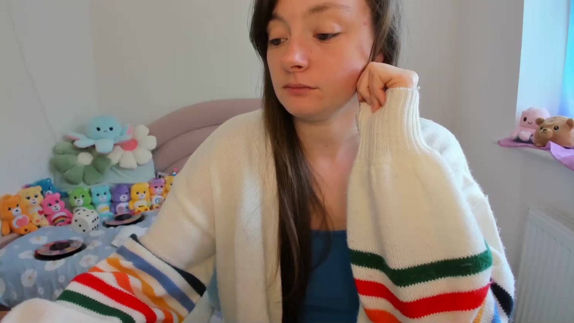 Gallery image thumbnail from JessieBear_'s myfreecams stream on, 09/11/2024, 15:04 image 14 of 20