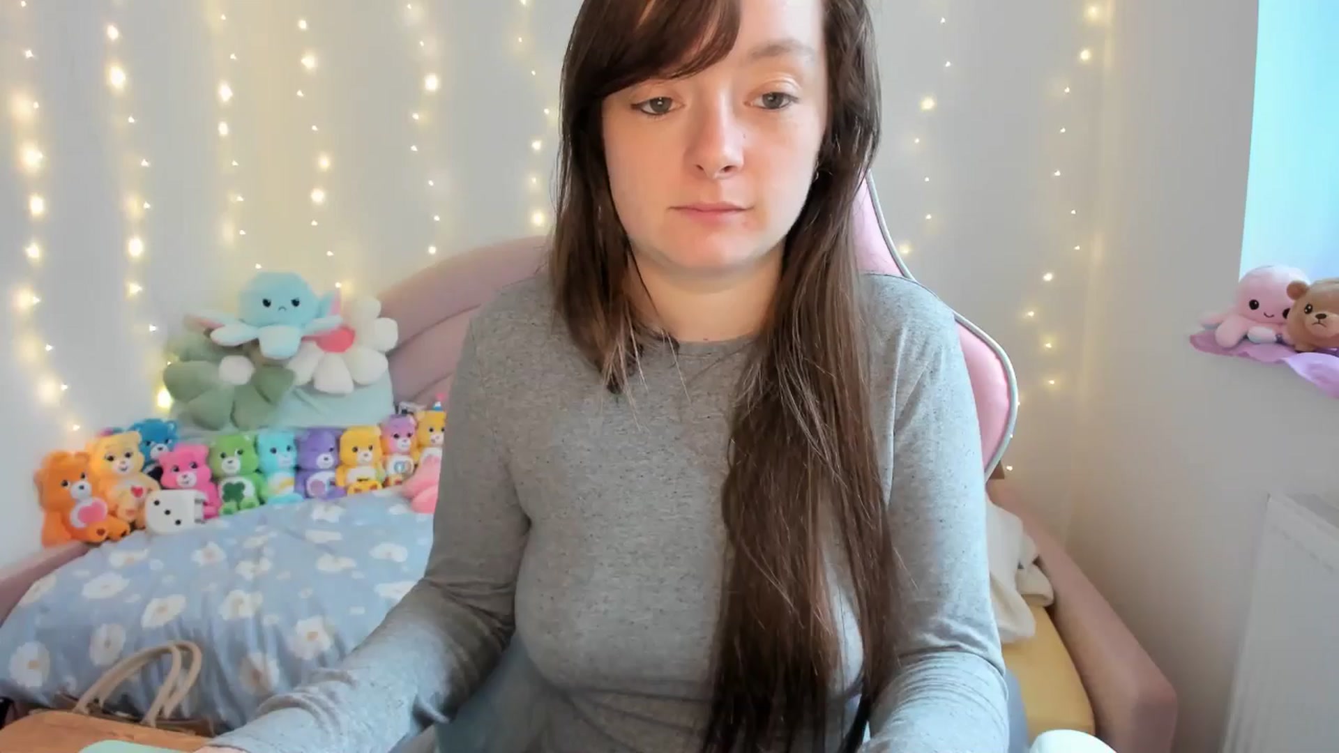 Gallery image thumbnail from JessieBear_'s myfreecams stream on, 09/23/2024, 16:34 image 9 of 20