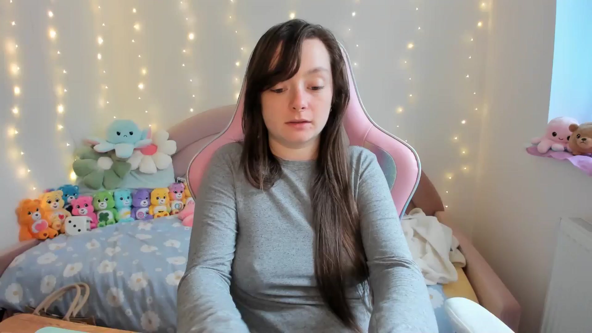 Gallery image thumbnail from JessieBear_'s myfreecams stream on, 09/23/2024, 16:34 image 10 of 20