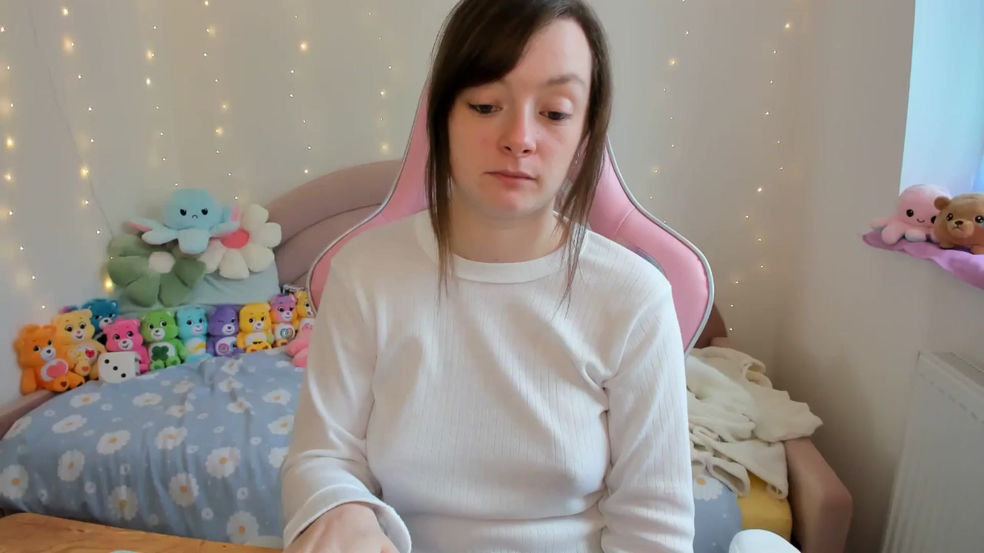 Gallery image thumbnail from JessieBear_'s myfreecams stream on, 09/27/2024, 15:49 image 20 of 20