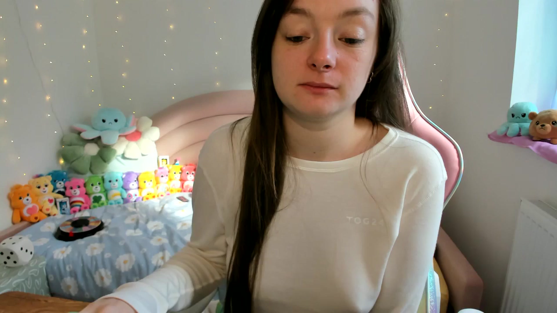 Gallery image thumbnail from JessieBear_'s myfreecams stream on, 10/11/2024, 10:21 image 11 of 20