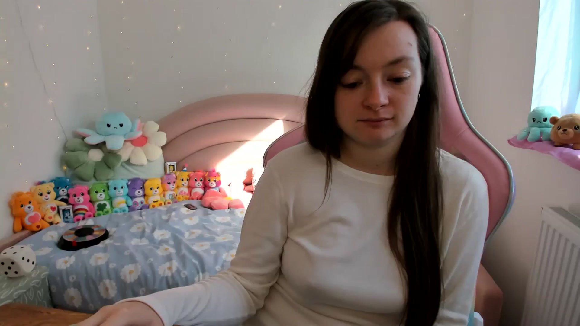 Gallery image thumbnail from JessieBear_'s myfreecams stream on, 10/11/2024, 10:47 image 11 of 20