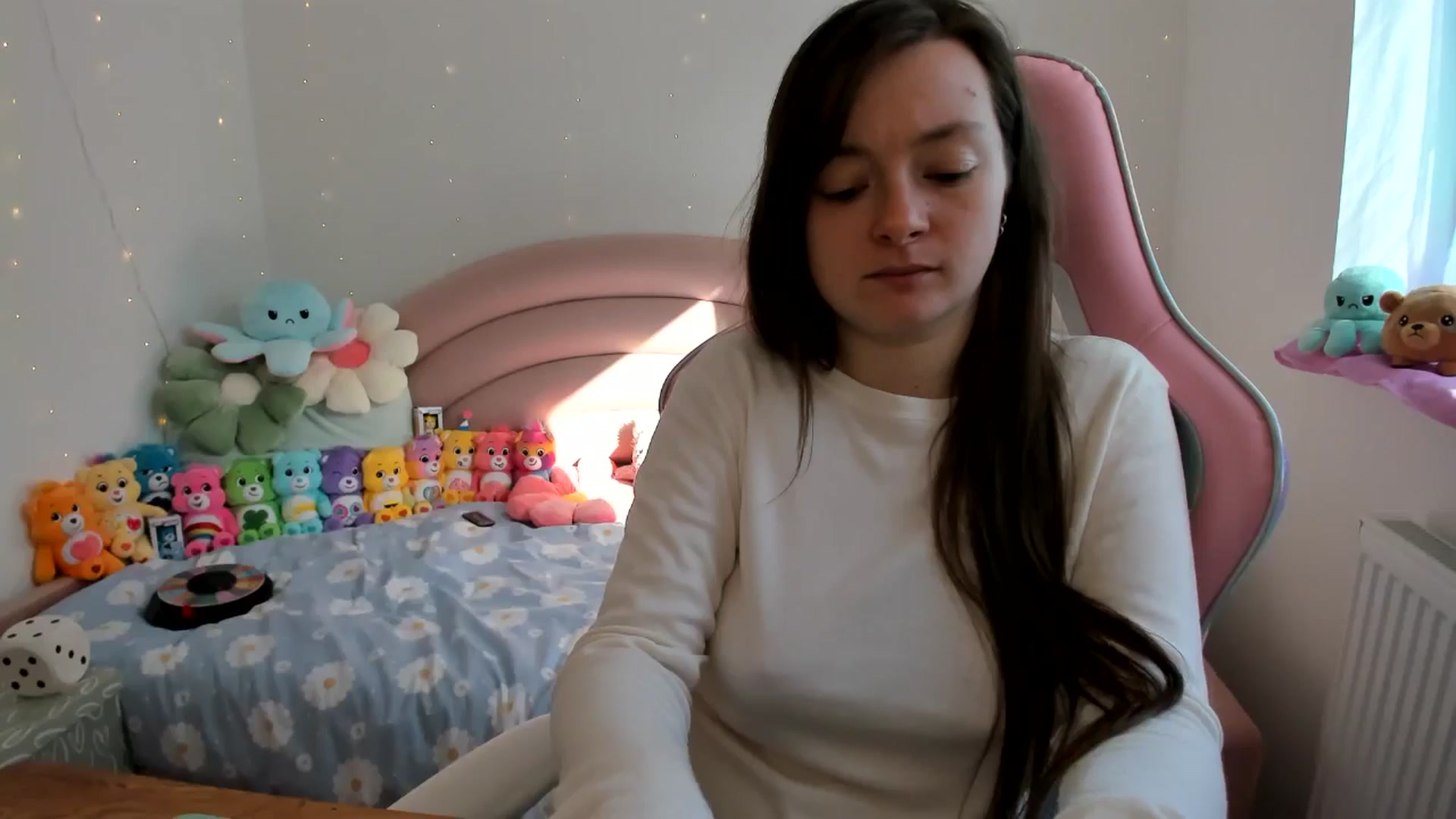Gallery image thumbnail from JessieBear_'s myfreecams stream on, 10/11/2024, 10:47 image 12 of 20
