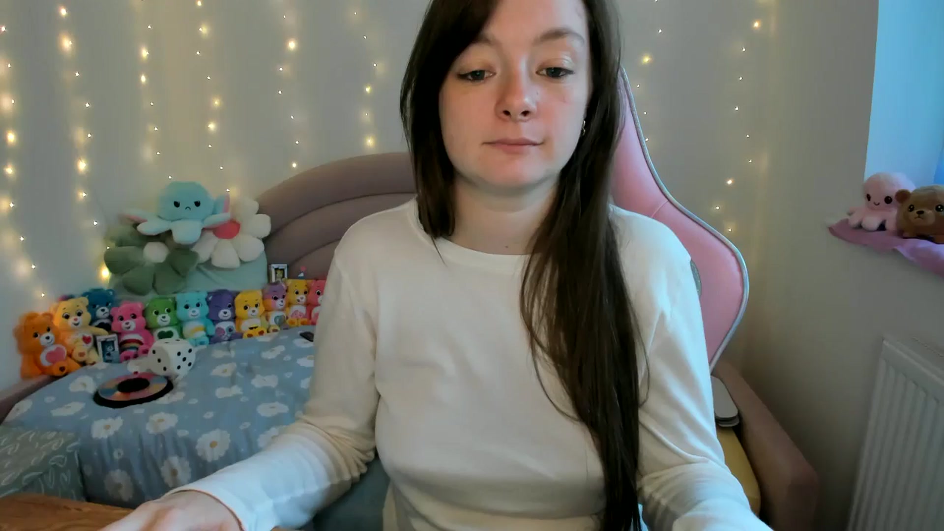 Gallery image thumbnail from JessieBear_'s myfreecams stream on, 10/11/2024, 17:07 image 11 of 20