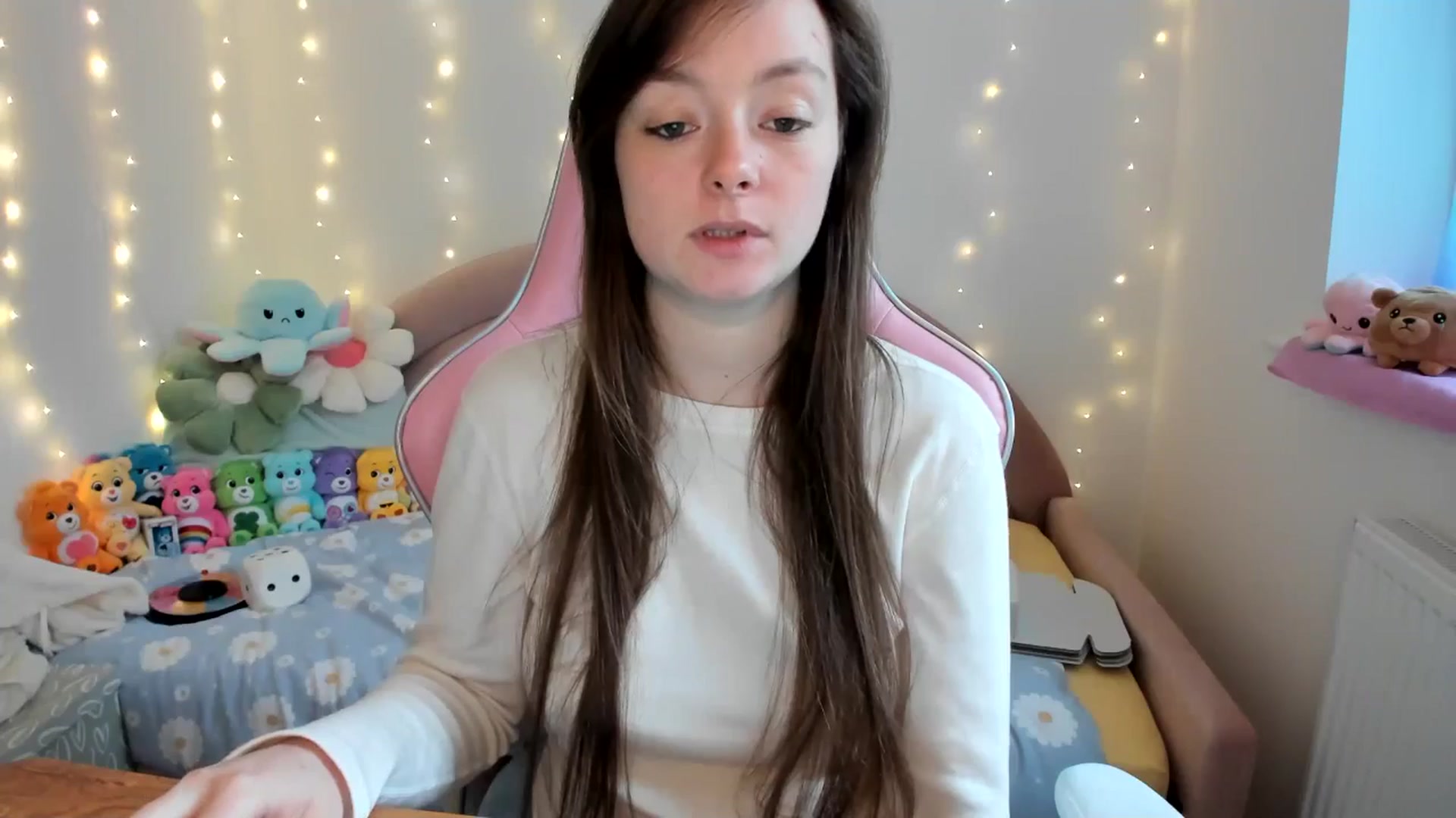 Gallery image thumbnail from JessieBear_'s myfreecams stream on, 10/15/2024, 16:54 image 12 of 20