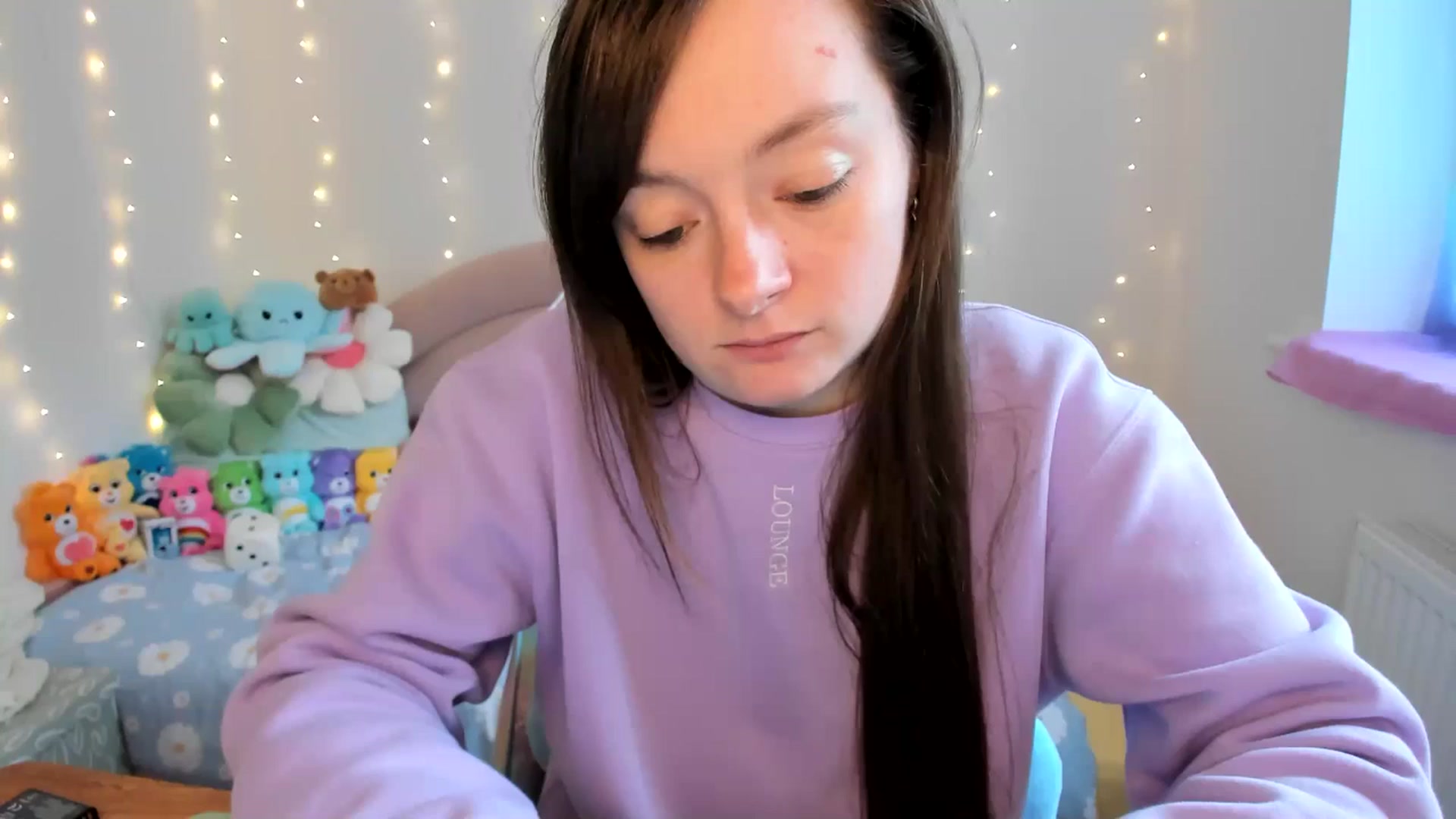 Gallery image thumbnail from JessieBear_'s myfreecams stream on, 10/18/2024, 16:58 image 5 of 20