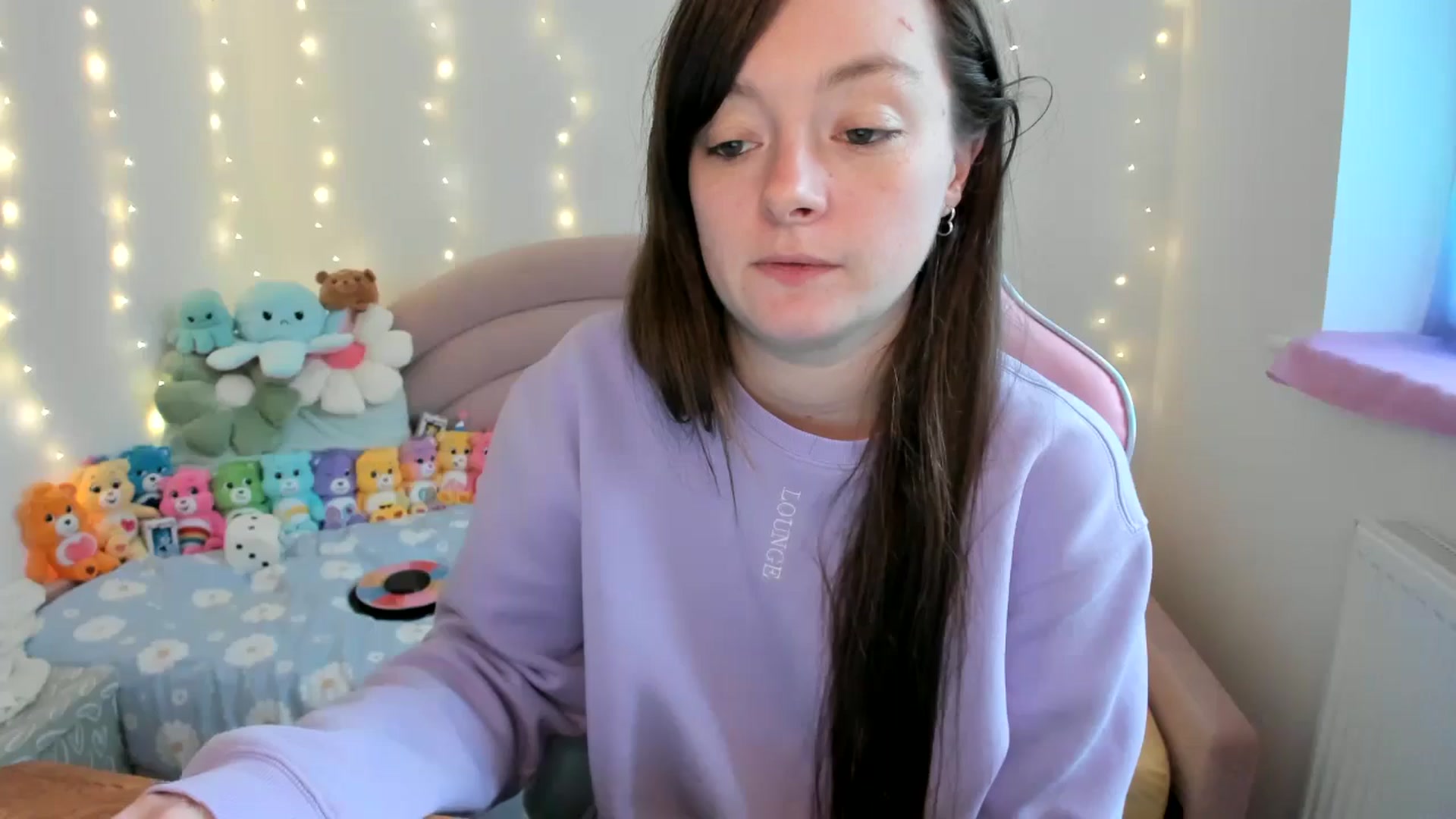 Gallery image thumbnail from JessieBear_'s myfreecams stream on, 10/18/2024, 16:58 image 13 of 20