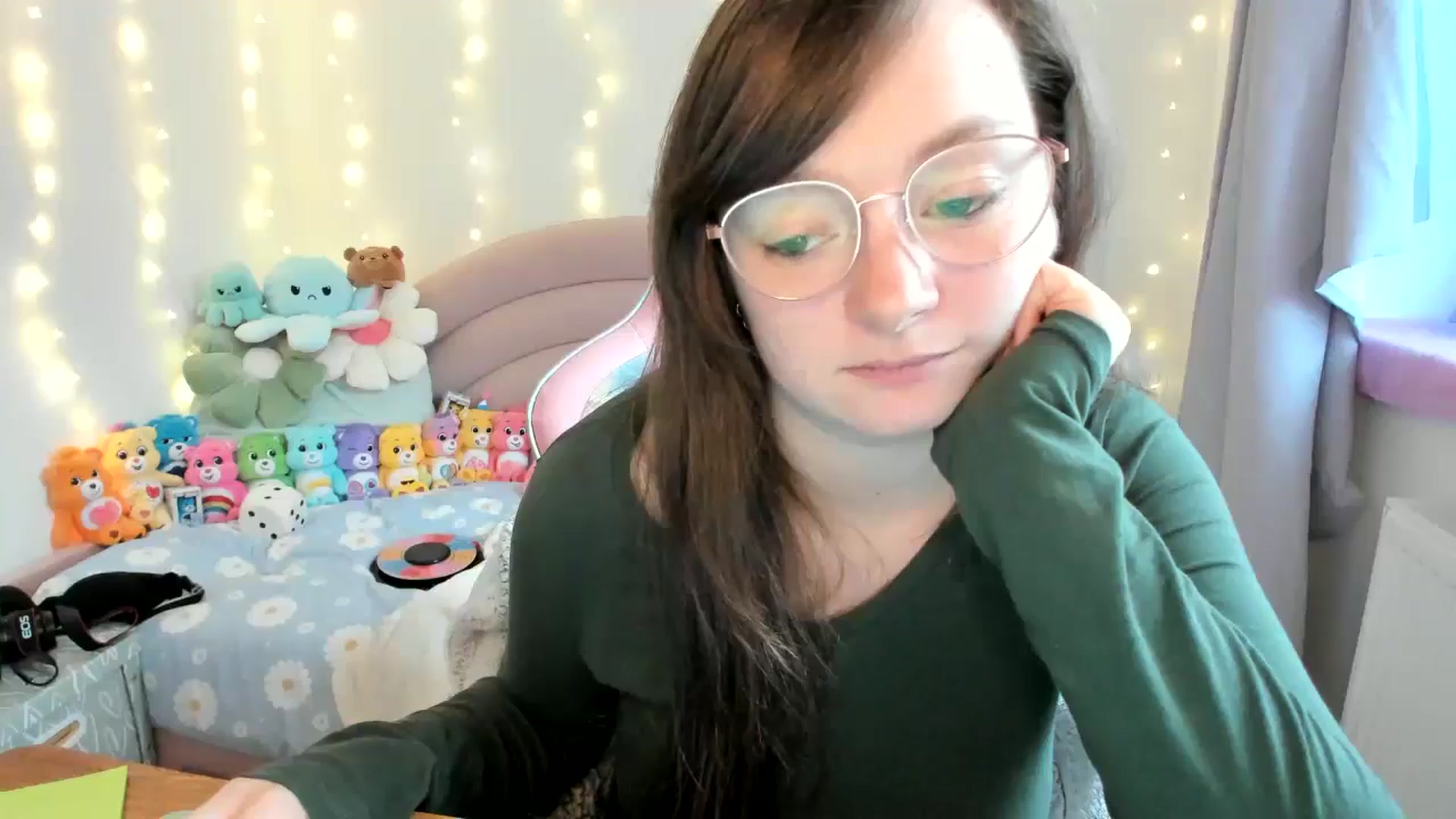 Gallery image thumbnail from JessieBear_'s myfreecams stream on, 10/24/2024, 15:55 image 17 of 20