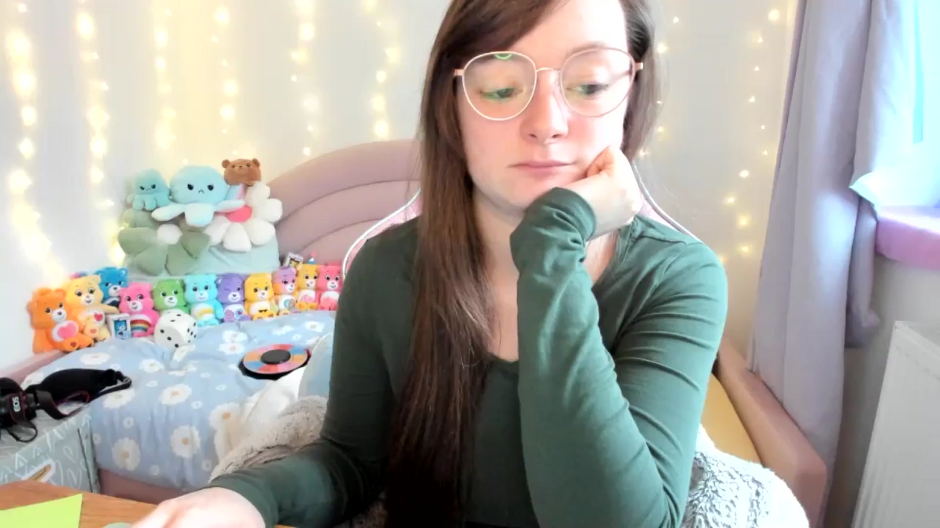 Gallery image thumbnail from JessieBear_'s myfreecams stream on, 10/24/2024, 15:55 image 13 of 20