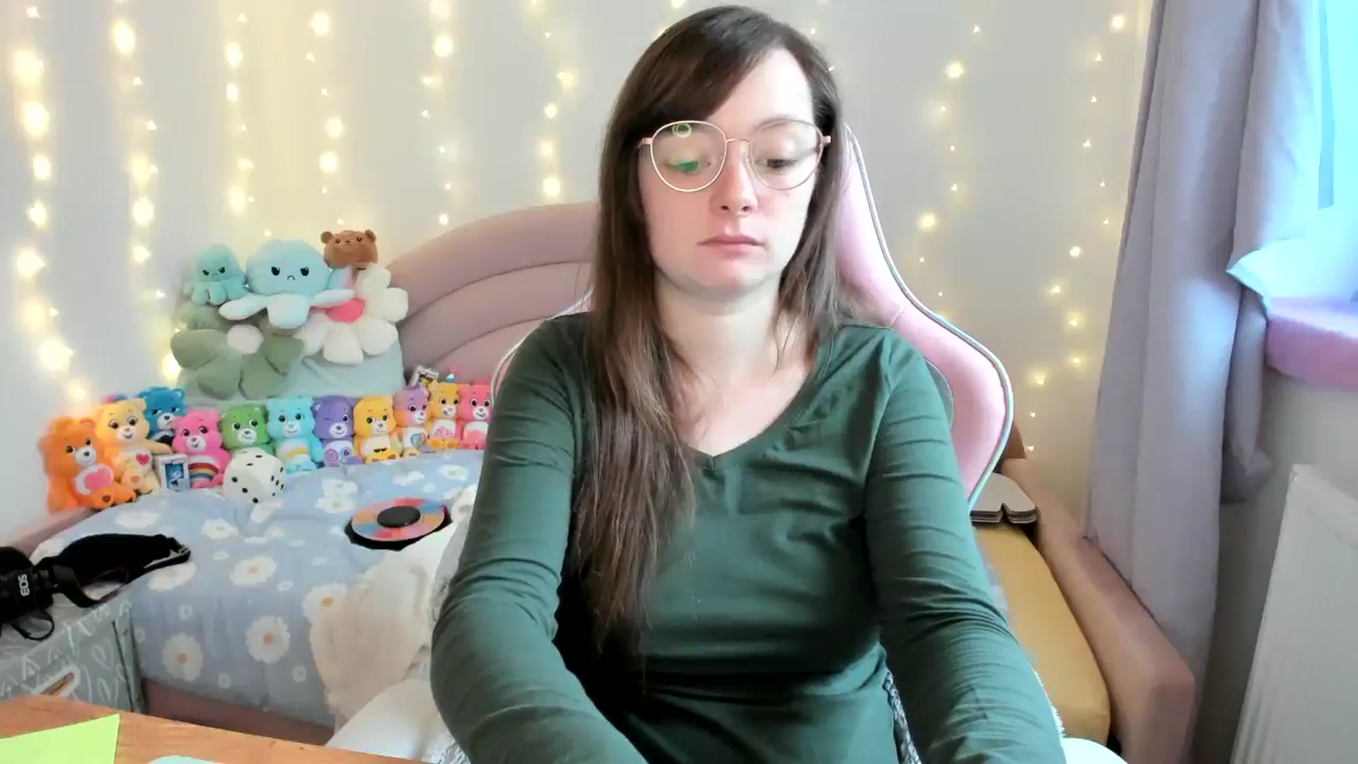 Gallery image thumbnail from JessieBear_'s myfreecams stream on, 10/24/2024, 15:55 image 16 of 20