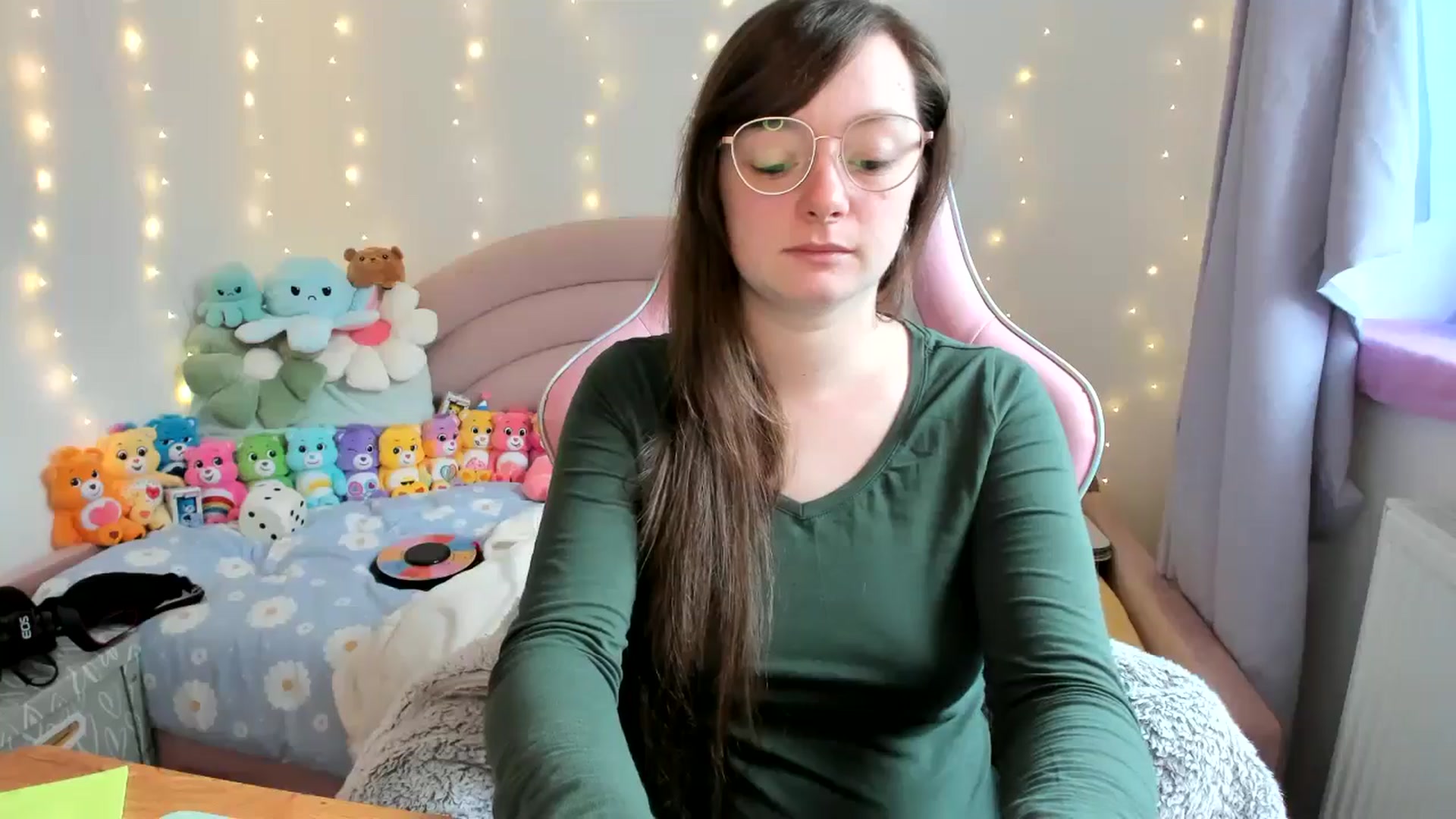 Gallery image thumbnail from JessieBear_'s myfreecams stream on, 10/24/2024, 15:55 image 7 of 20