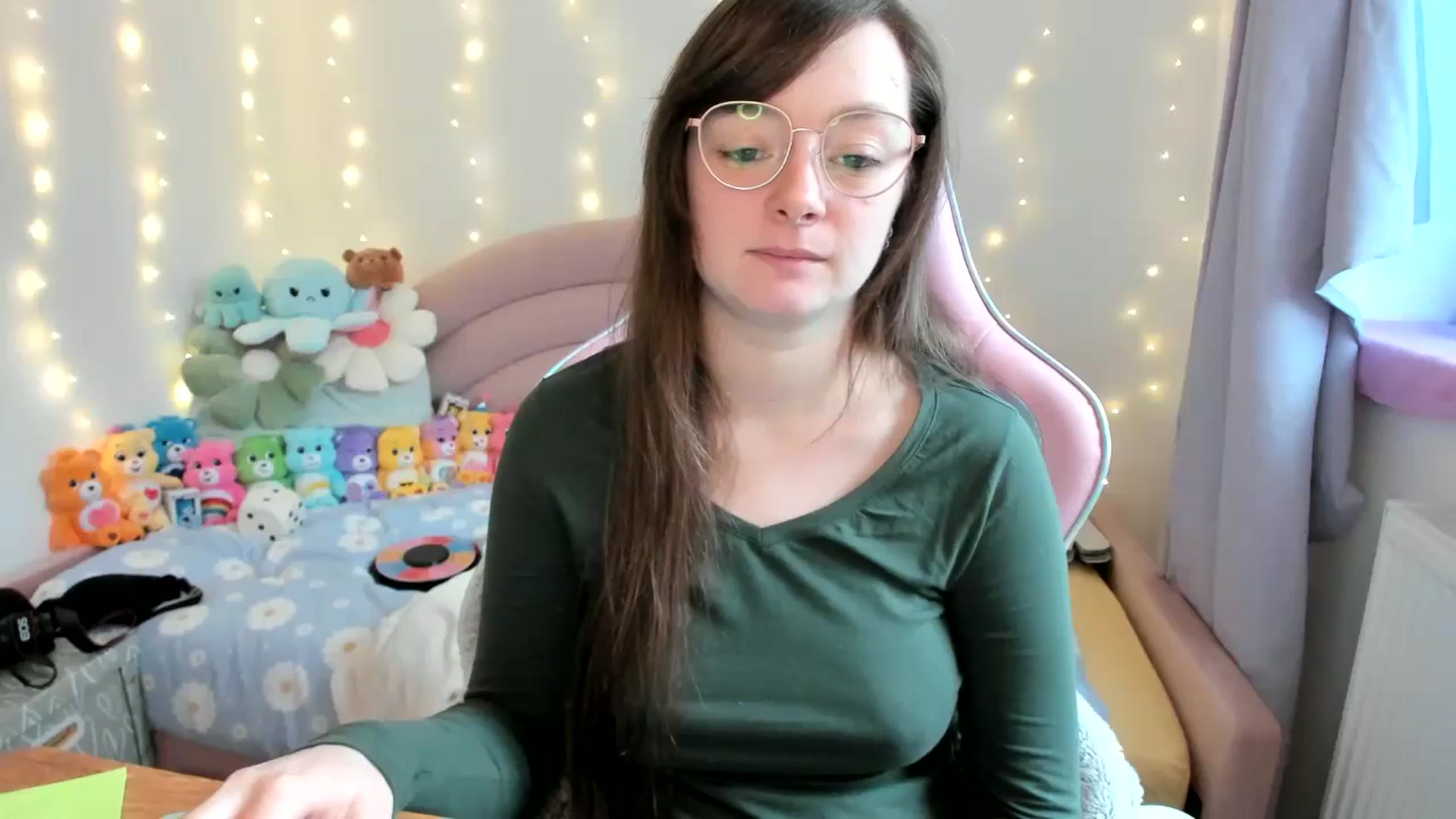 Gallery image thumbnail from JessieBear_'s myfreecams stream on, 10/24/2024, 15:55 image 15 of 20