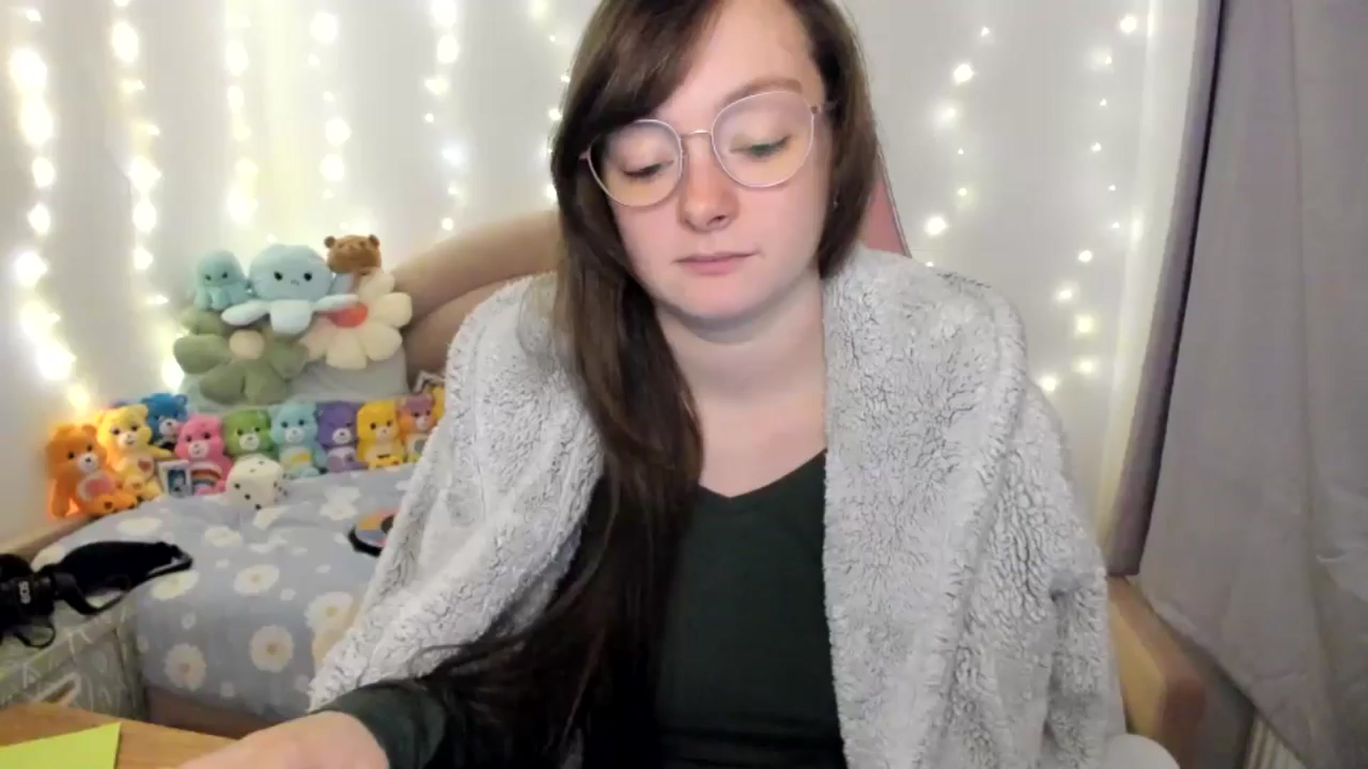 Gallery image thumbnail from JessieBear_'s myfreecams stream on, 10/24/2024, 17:18 image 12 of 20