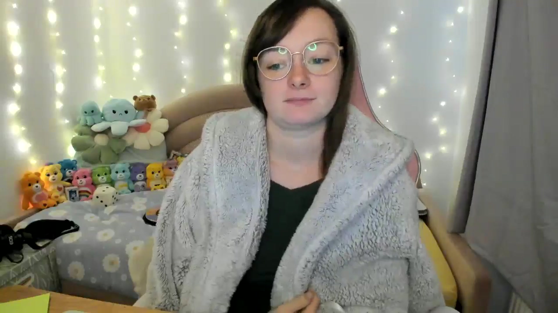 Gallery image thumbnail from JessieBear_'s myfreecams stream on, 10/24/2024, 17:18 image 3 of 20
