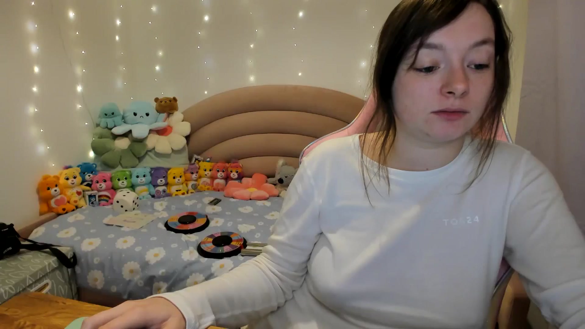 Gallery image thumbnail from JessieBear_'s myfreecams stream on, 10/28/2024, 17:02 image 6 of 20