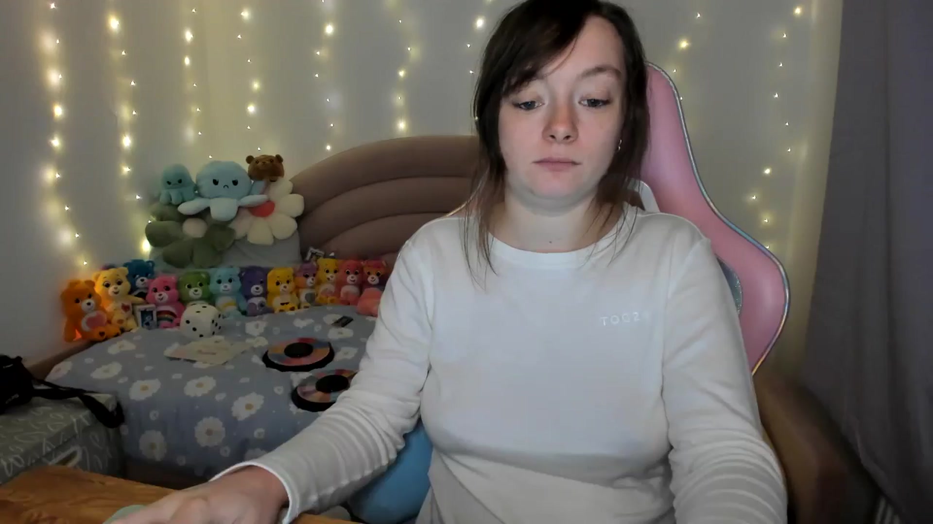 Gallery image thumbnail from JessieBear_'s myfreecams stream on, 10/28/2024, 18:14 image 12 of 20