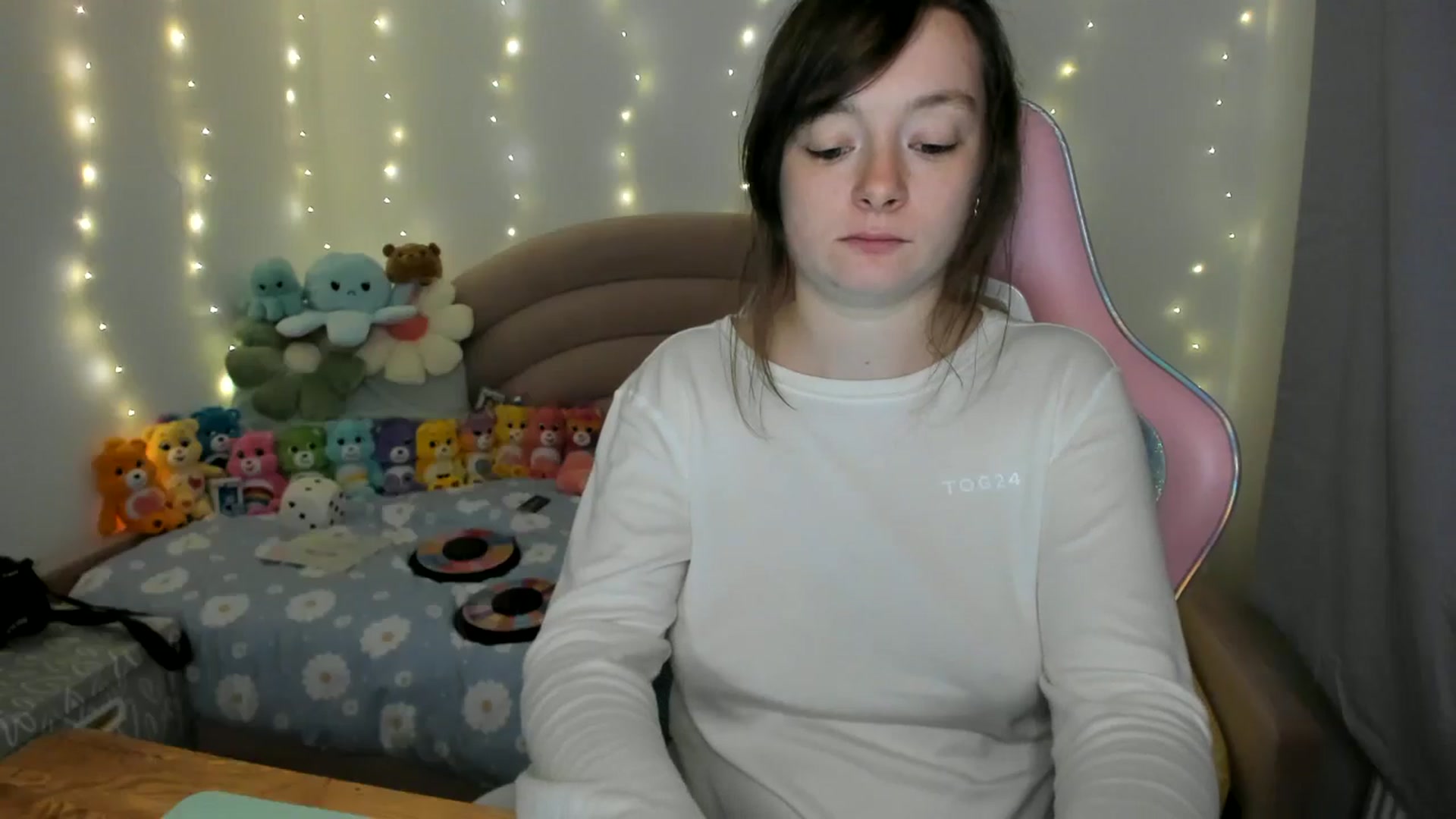 Gallery image thumbnail from JessieBear_'s myfreecams stream on, 10/28/2024, 18:14 image 6 of 20