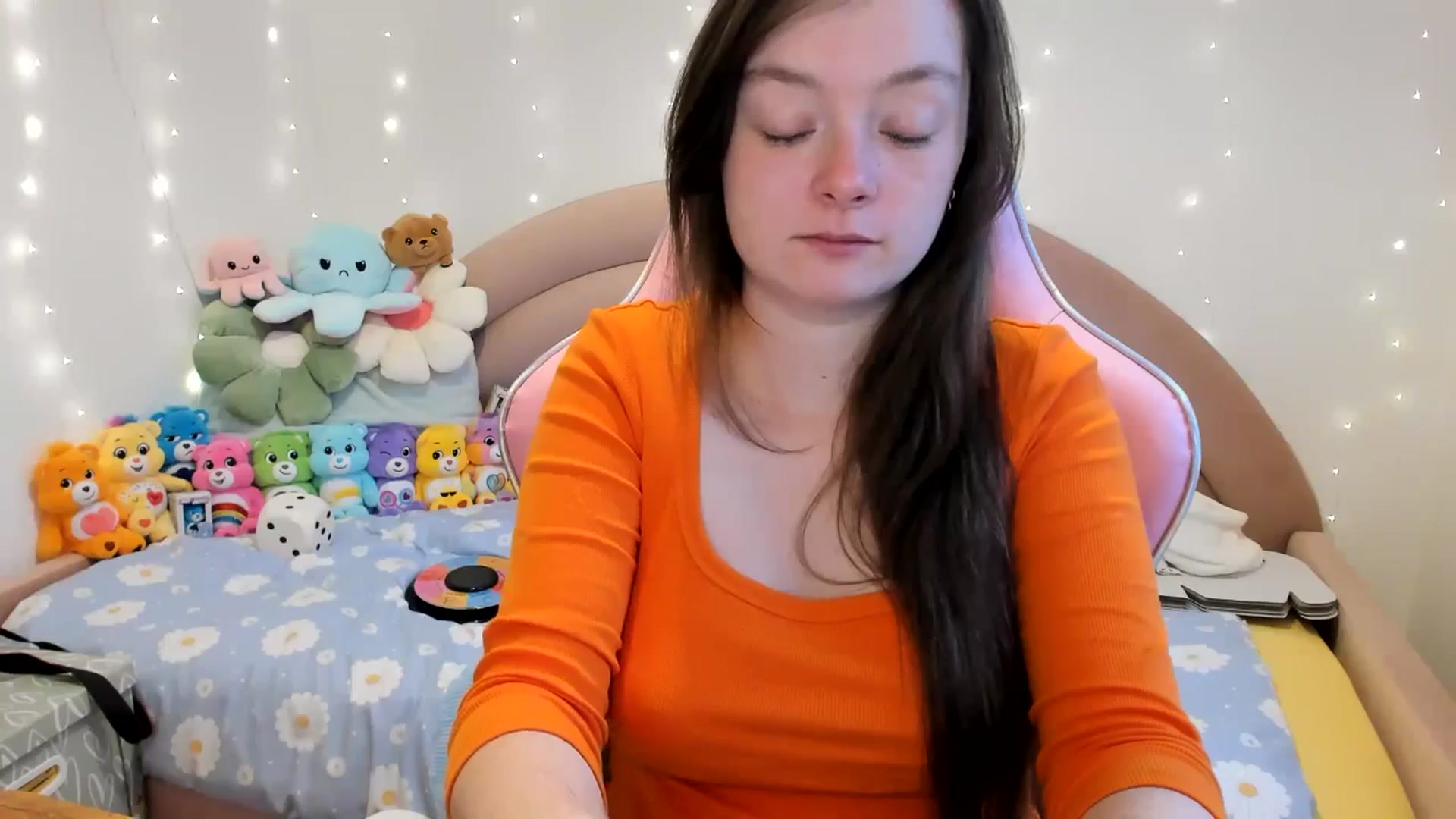 Gallery image thumbnail from JessieBear_'s myfreecams stream on, 10/31/2024, 15:52 image 3 of 20