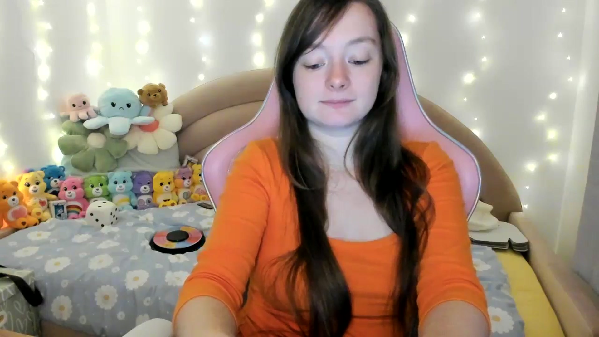 Gallery image thumbnail from JessieBear_'s myfreecams stream on, 10/31/2024, 18:13 image 17 of 20
