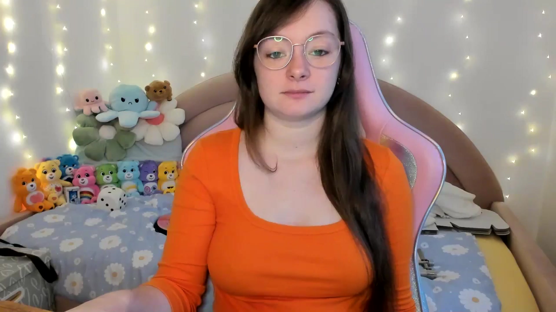 Gallery image thumbnail from JessieBear_'s myfreecams stream on, 10/31/2024, 18:13 image 3 of 20