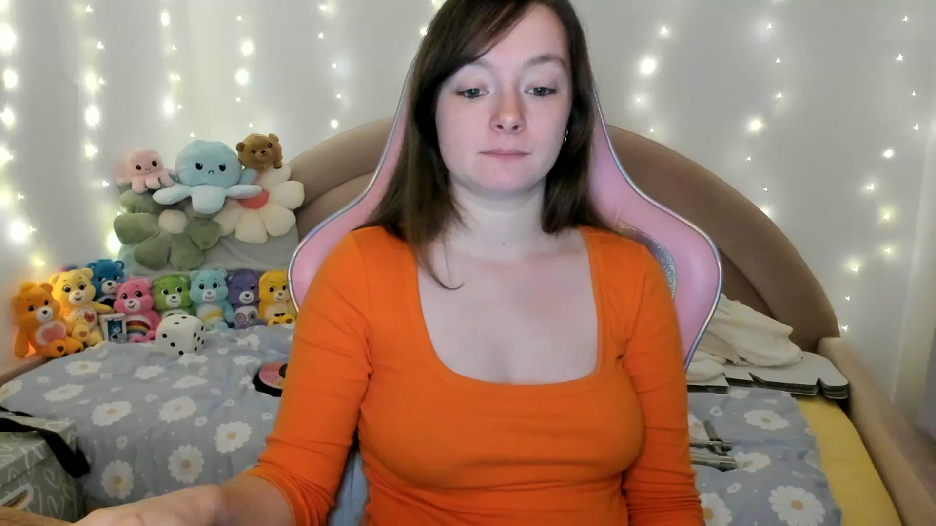 Gallery image thumbnail from JessieBear_'s myfreecams stream on, 10/31/2024, 18:13 image 12 of 20