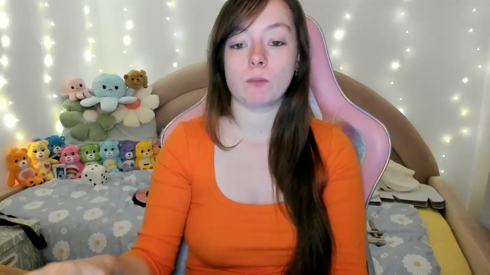 Gallery image thumbnail from JessieBear_'s myfreecams stream on, 10/31/2024, 18:13 image 10 of 20