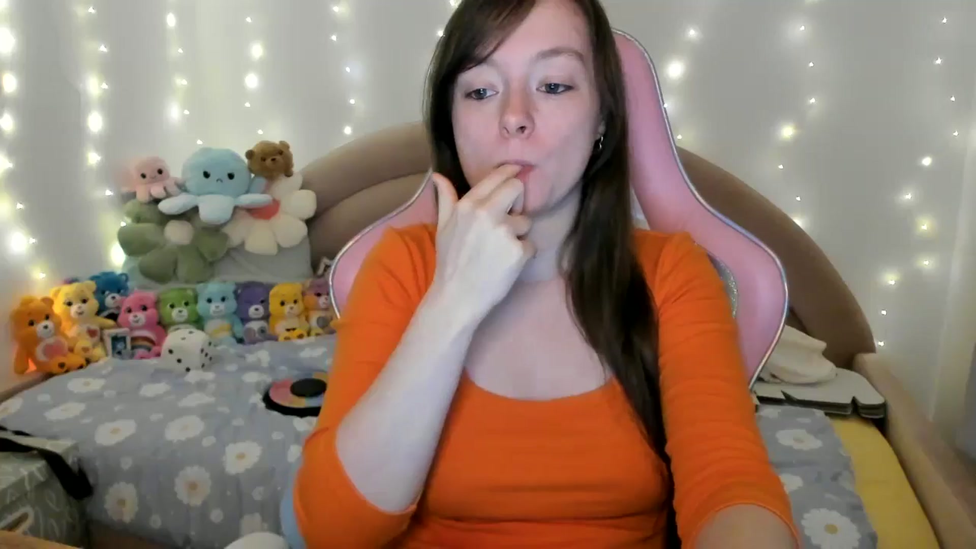Gallery image thumbnail from JessieBear_'s myfreecams stream on, 10/31/2024, 18:13 image 9 of 20