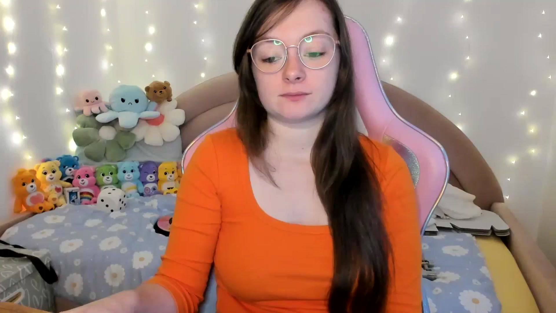 Gallery image thumbnail from JessieBear_'s myfreecams stream on, 10/31/2024, 18:13 image 5 of 20