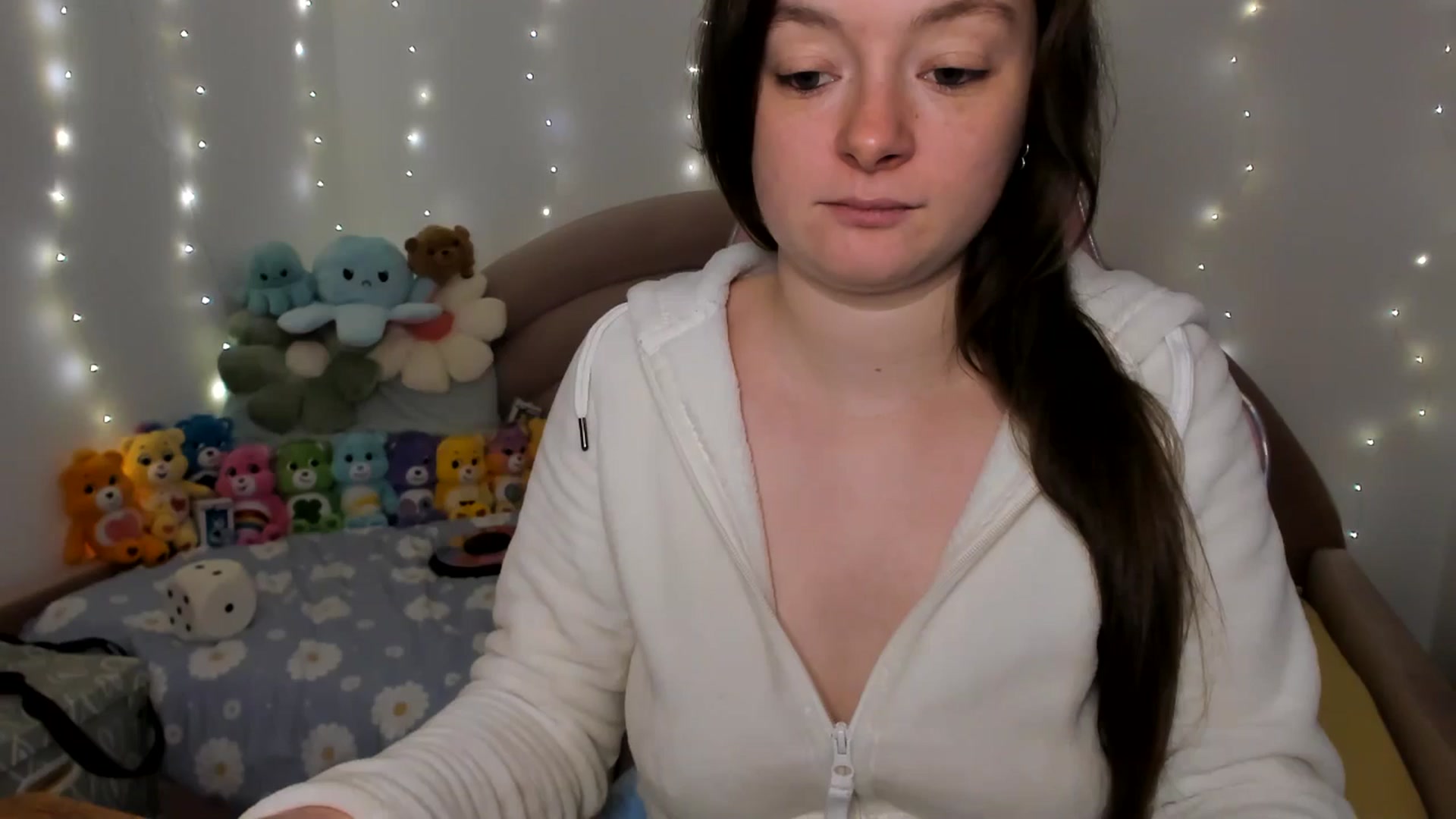 Gallery image thumbnail from JessieBear_'s myfreecams stream on, 11/04/2024, 18:18 image 10 of 20