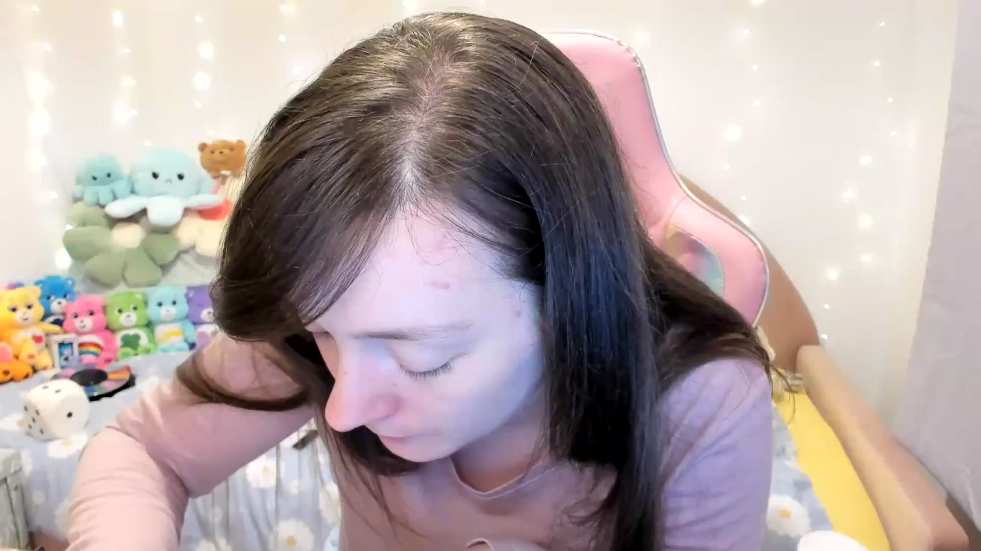 Gallery image thumbnail from JessieBear_'s myfreecams stream on, 11/07/2024, 18:18 image 9 of 20