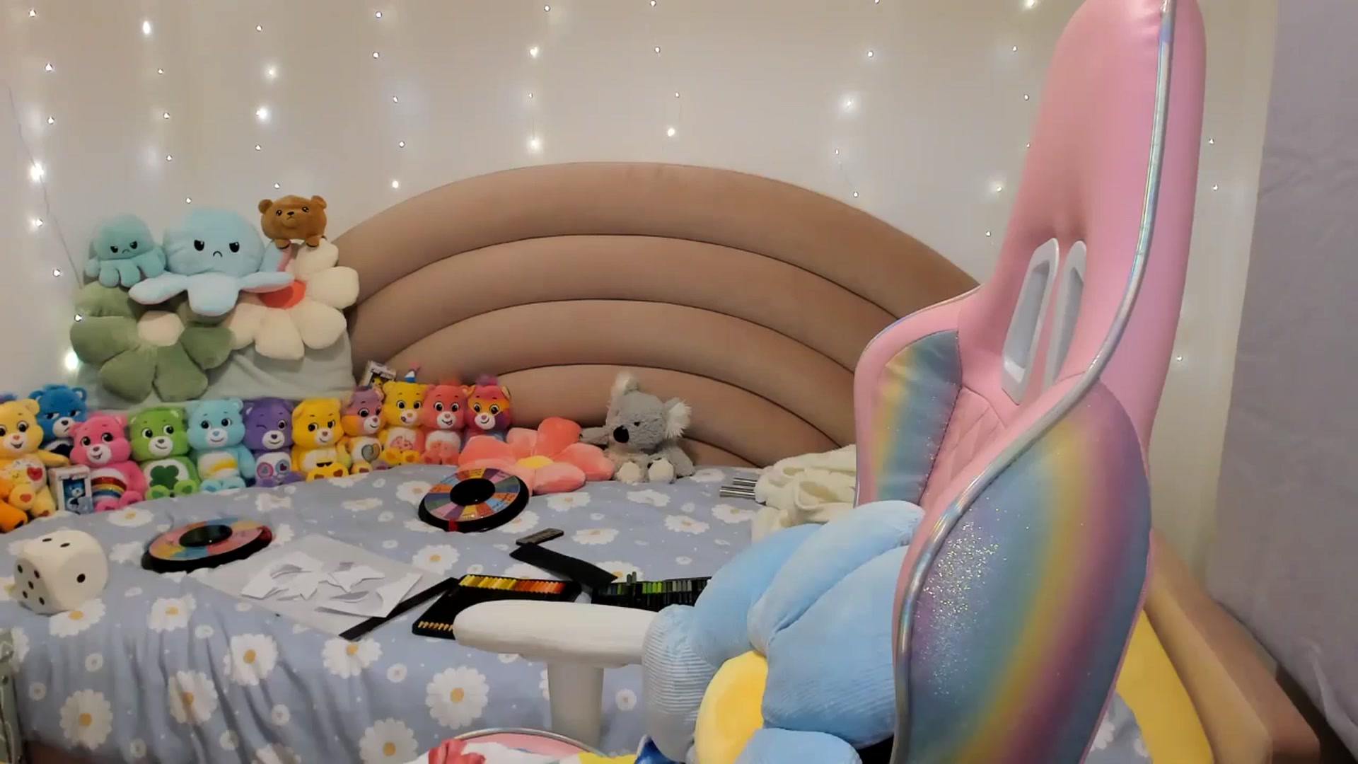 Gallery image thumbnail from JessieBear_'s myfreecams stream on, 11/08/2024, 16:38 image 19 of 20