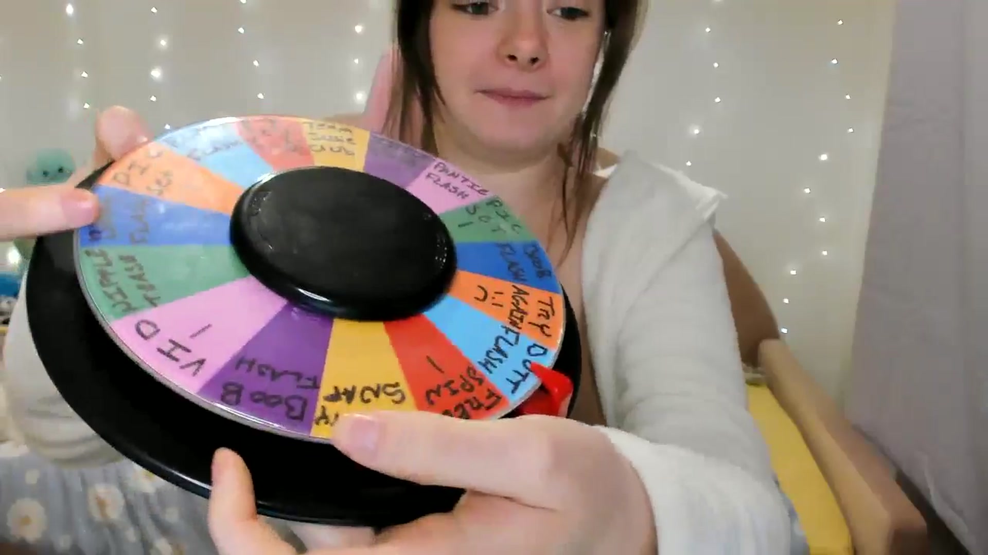 Gallery image thumbnail from JessieBear_'s myfreecams stream on, 11/08/2024, 17:59 image 13 of 20