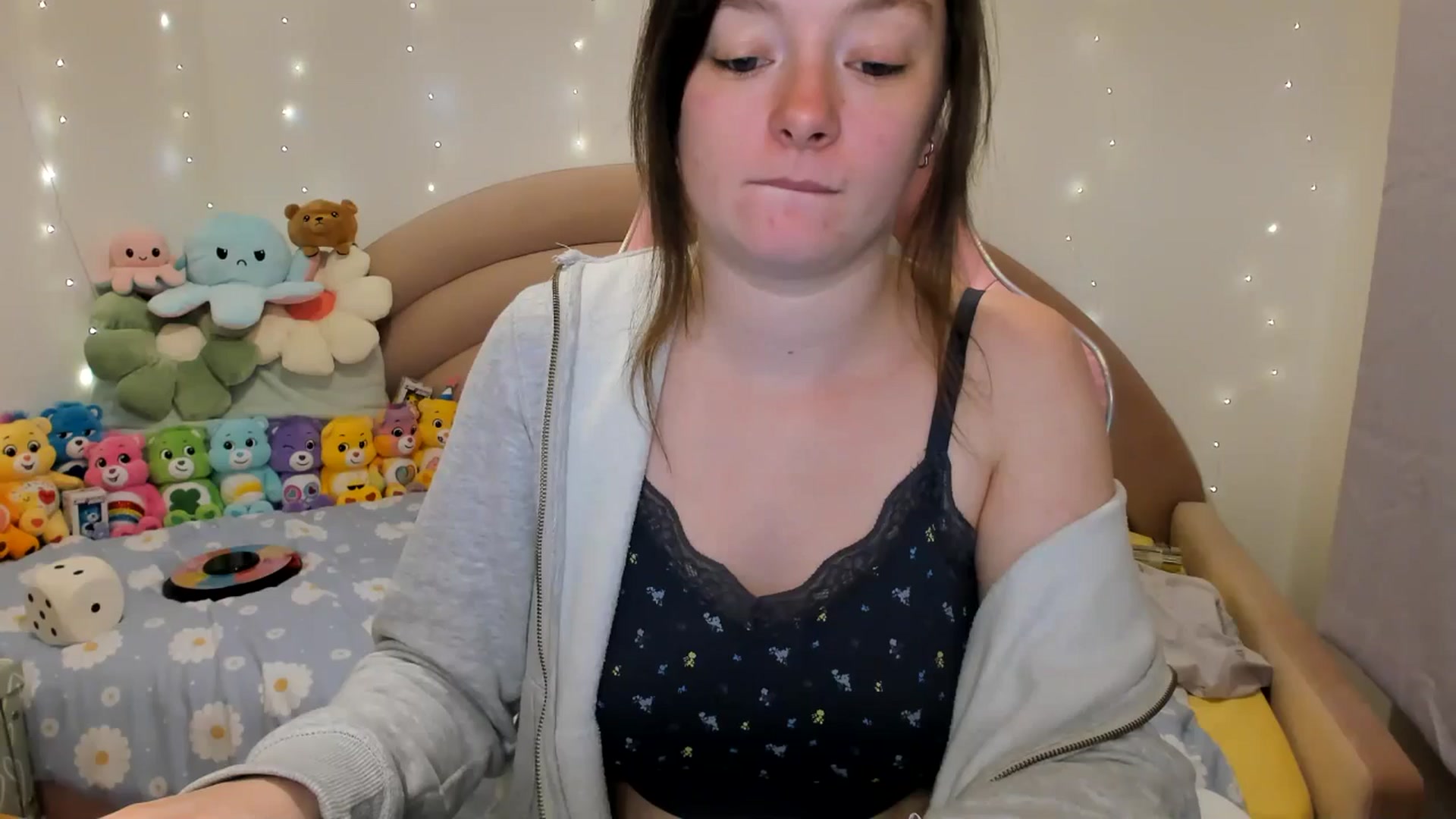 Gallery image thumbnail from JessieBear_'s myfreecams stream on, 11/11/2024, 16:24 image 20 of 20