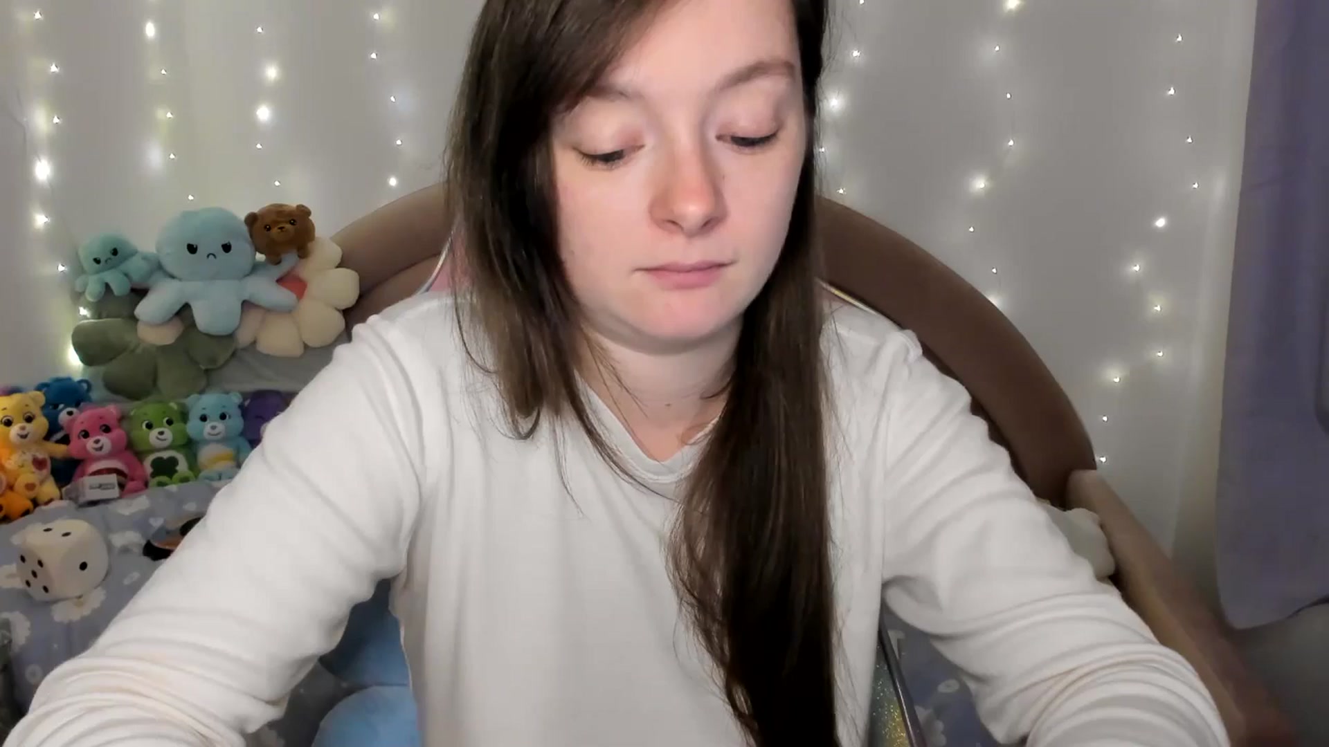 Gallery image thumbnail from JessieBear_'s myfreecams stream on, 11/18/2024, 17:27 image 12 of 20
