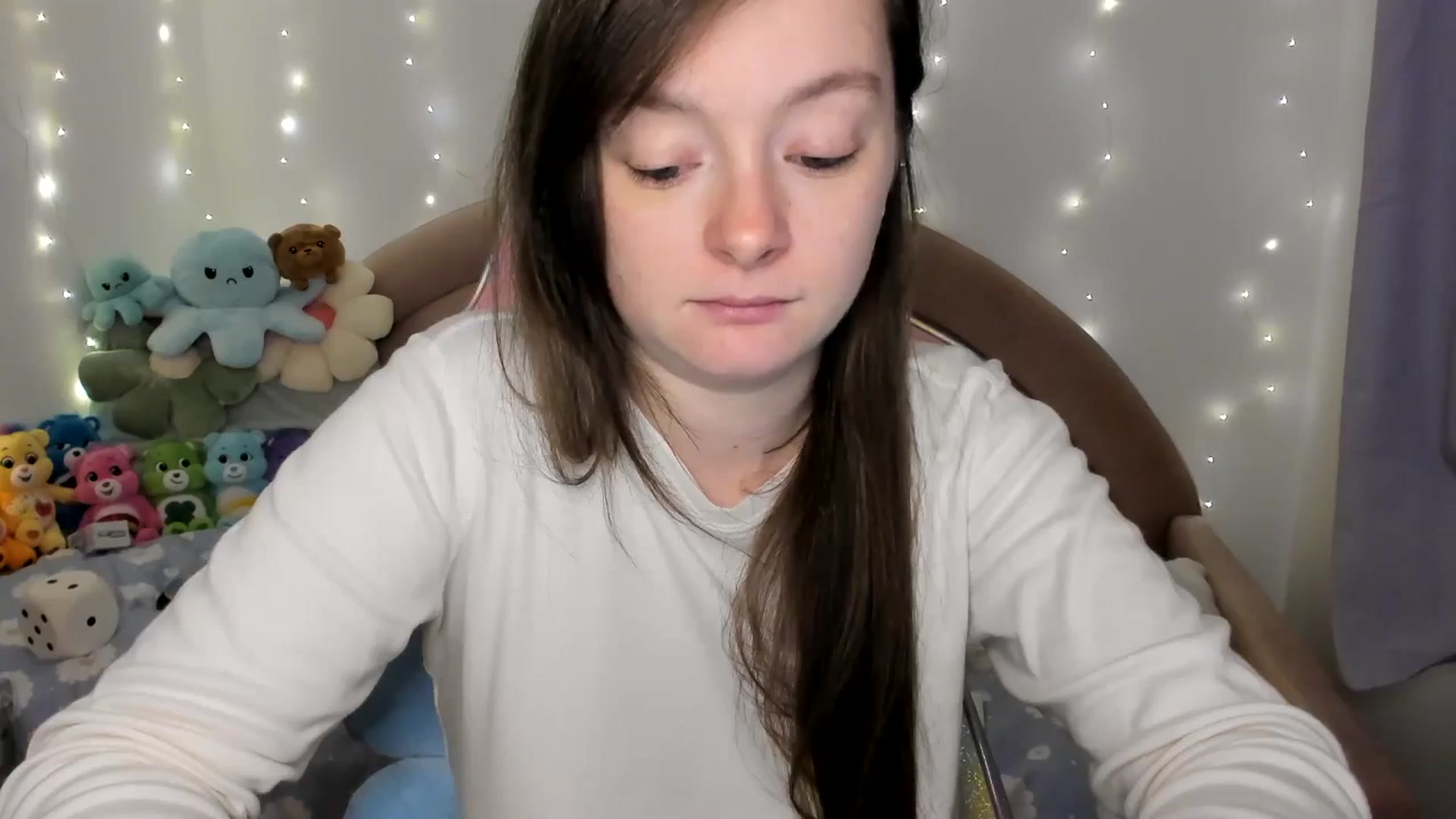 Gallery image thumbnail from JessieBear_'s myfreecams stream on, 11/18/2024, 17:27 image 14 of 20