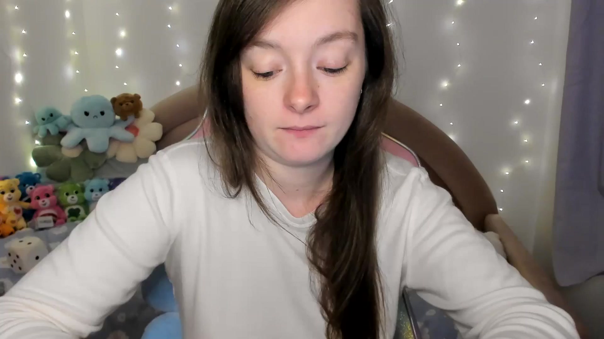 Gallery image thumbnail from JessieBear_'s myfreecams stream on, 11/18/2024, 17:27 image 7 of 20
