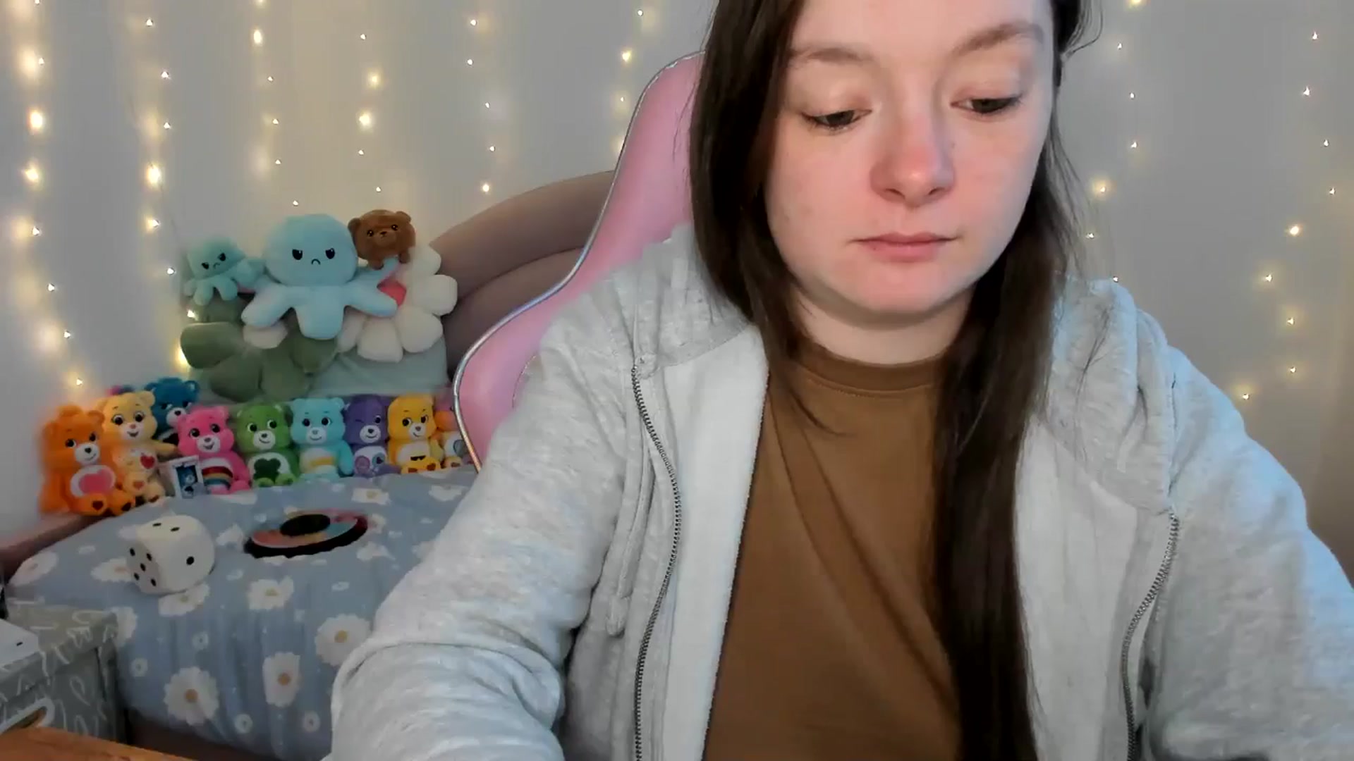 Gallery image thumbnail from JessieBear_'s myfreecams stream on, 11/21/2024, 17:12 image 3 of 20
