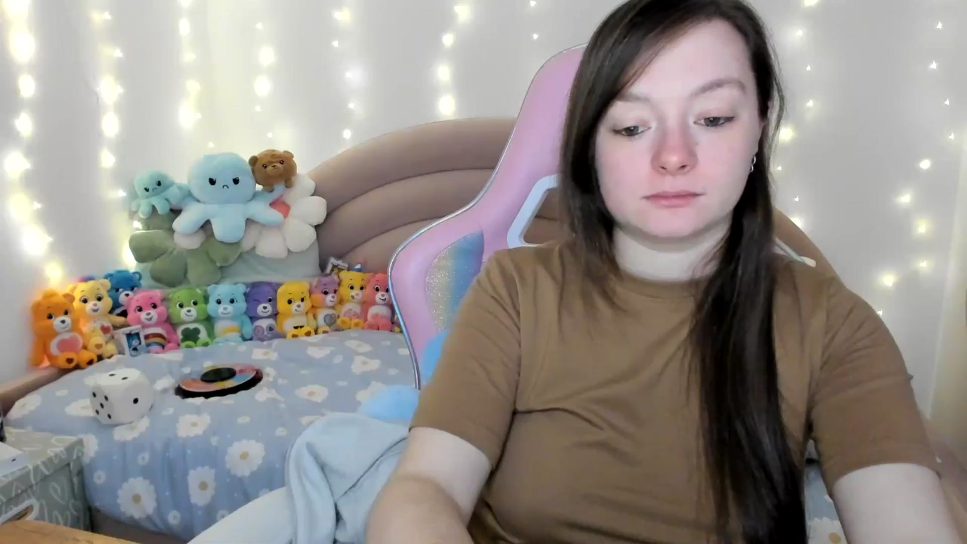 Gallery image thumbnail from JessieBear_'s myfreecams stream on, 11/21/2024, 17:12 image 12 of 20
