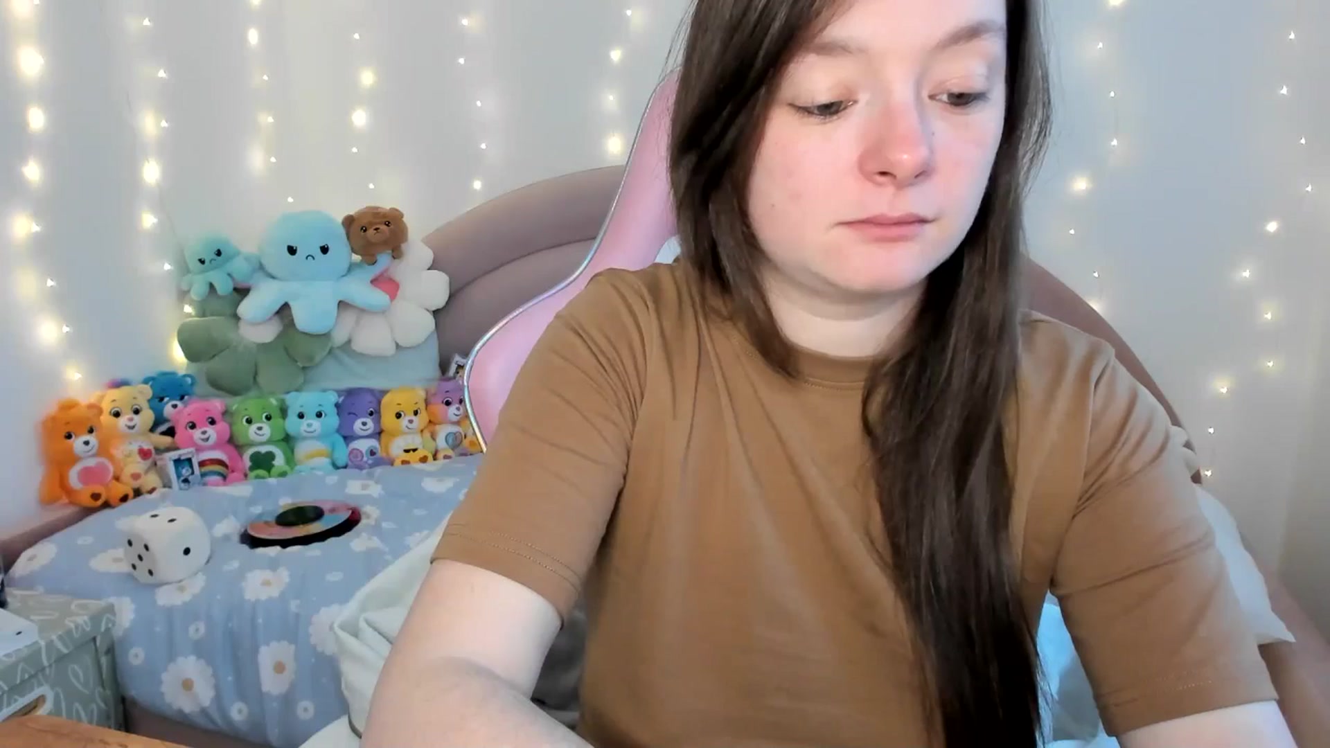 Gallery image thumbnail from JessieBear_'s myfreecams stream on, 11/21/2024, 17:12 image 7 of 20