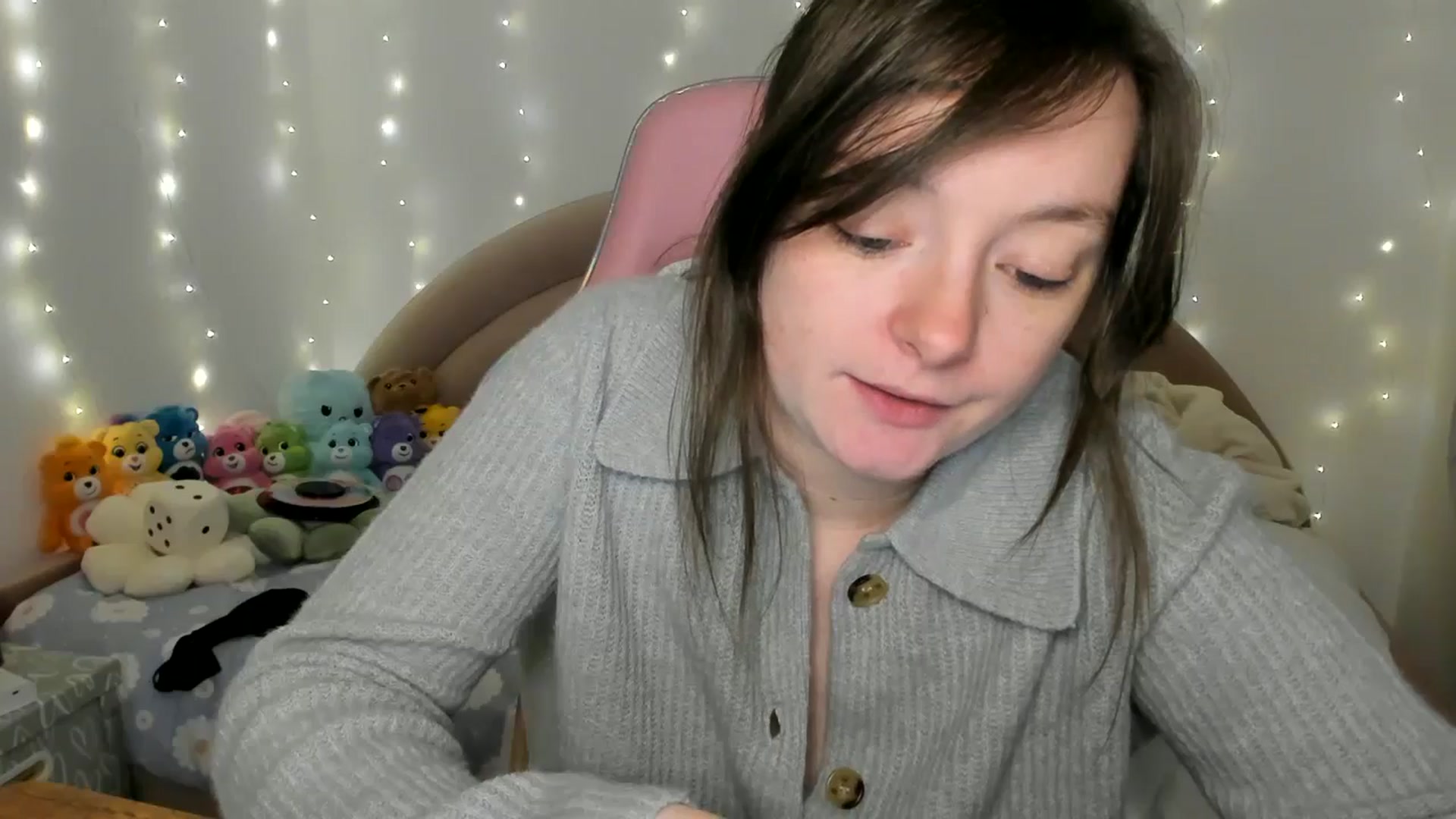 Gallery image thumbnail from JessieBear_'s myfreecams stream on, 11/26/2024, 18:03 image 9 of 20
