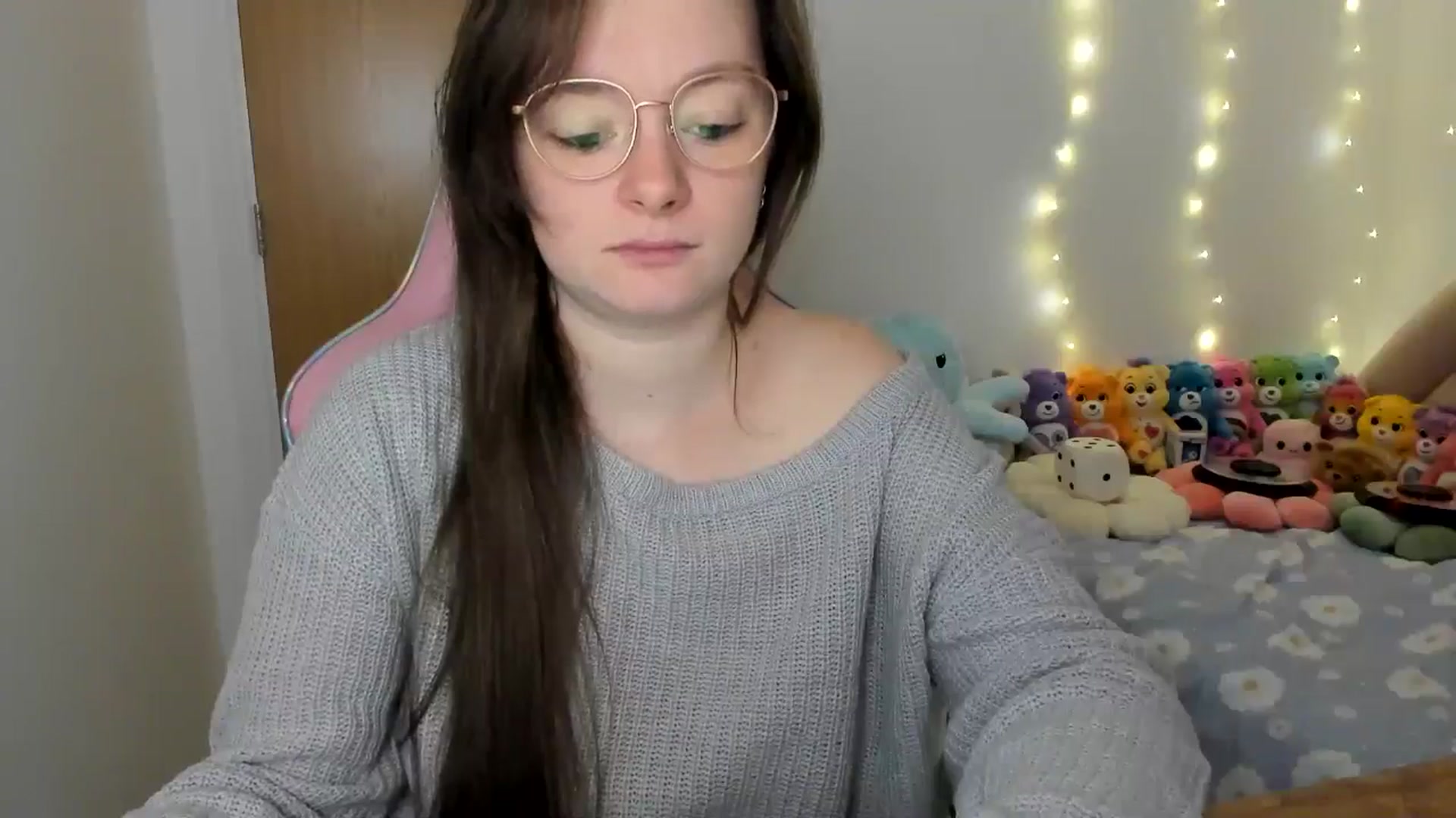 Gallery image thumbnail from JessieBear_'s myfreecams stream on, 11/28/2024, 17:50 image 13 of 20