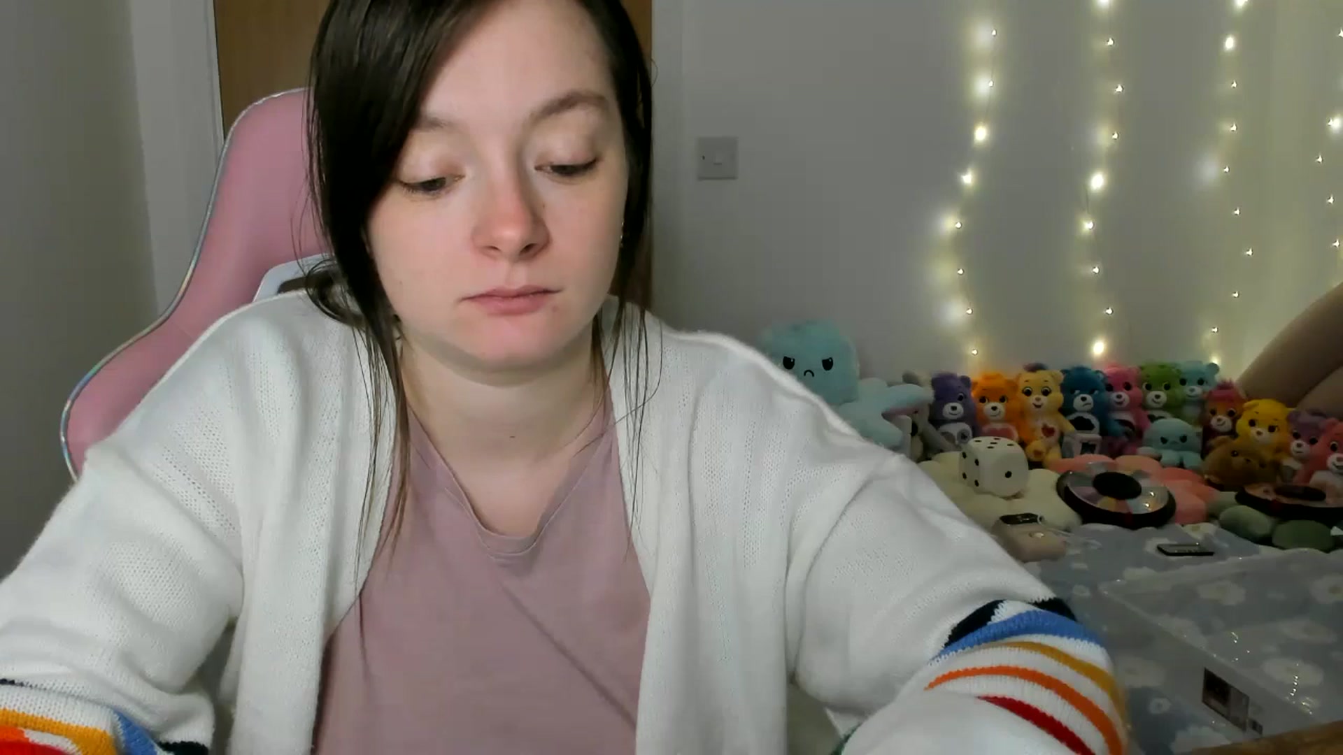 Gallery image thumbnail from JessieBear_'s myfreecams stream on, 12/02/2024, 18:03 image 12 of 20
