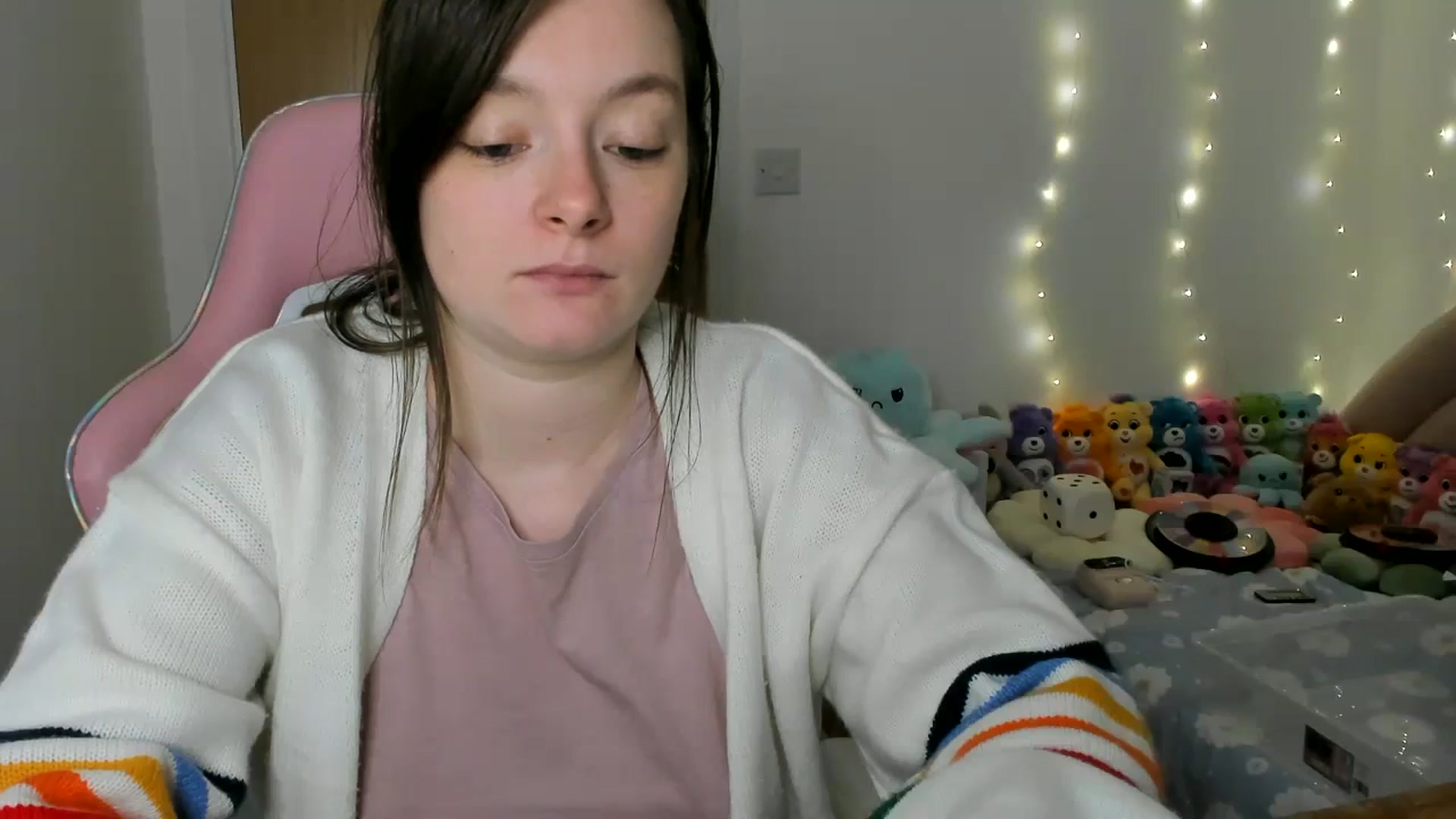 Gallery image thumbnail from JessieBear_'s myfreecams stream on, 12/02/2024, 18:03 image 13 of 20