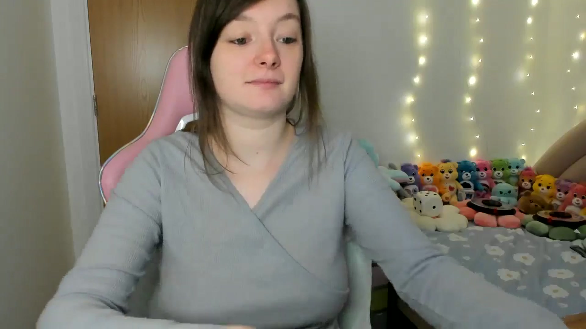 Gallery image thumbnail from JessieBear_'s myfreecams stream on, 12/05/2024, 15:30 image 11 of 20