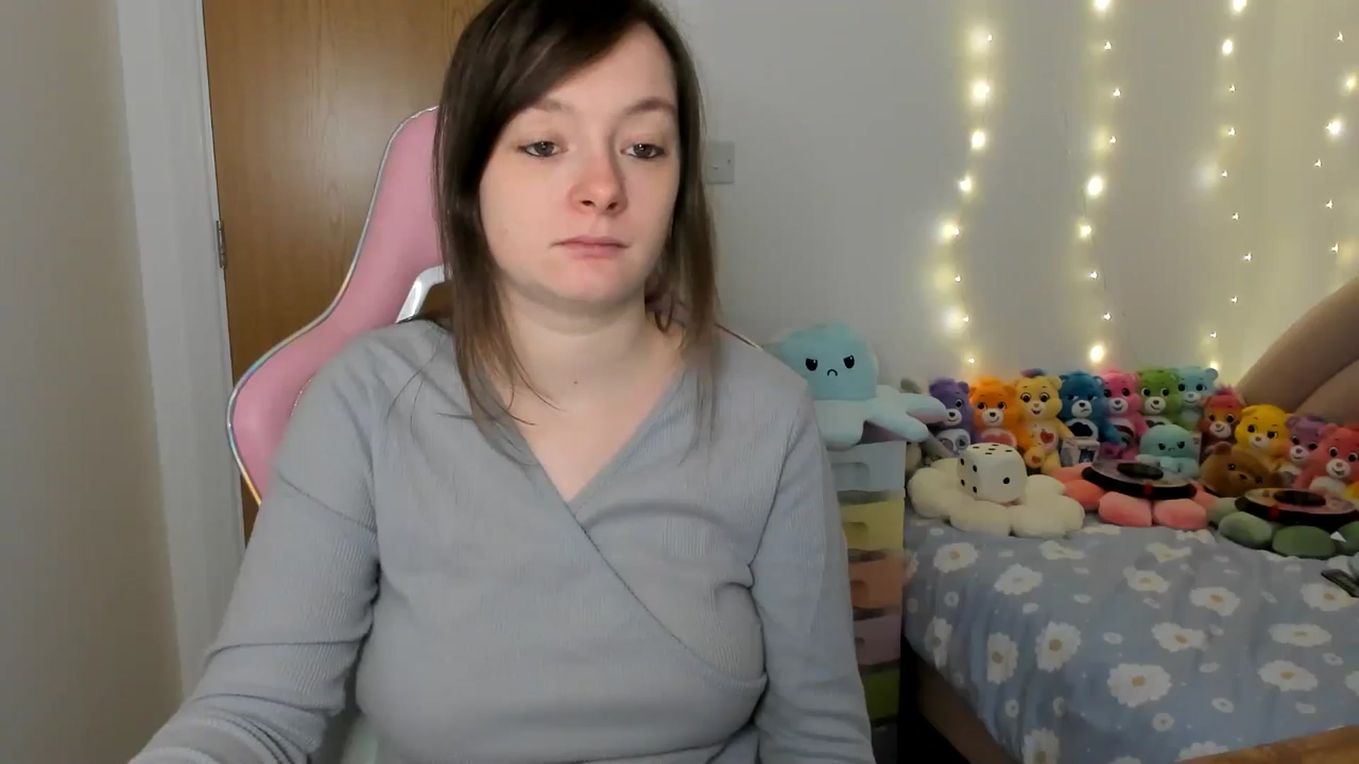 Gallery image thumbnail from JessieBear_'s myfreecams stream on, 12/05/2024, 15:30 image 20 of 20