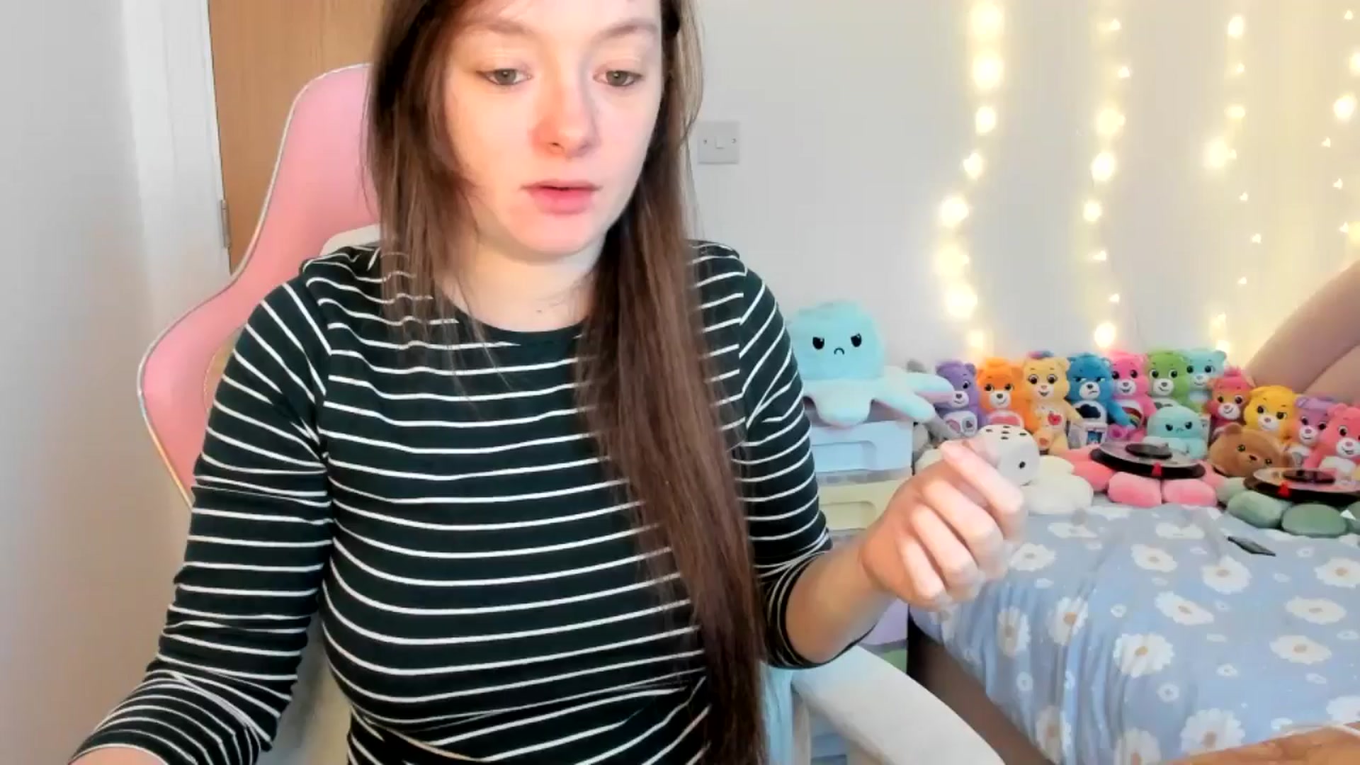 Gallery image thumbnail from JessieBear_'s myfreecams stream on, 12/09/2024, 17:24 image 1 of 20