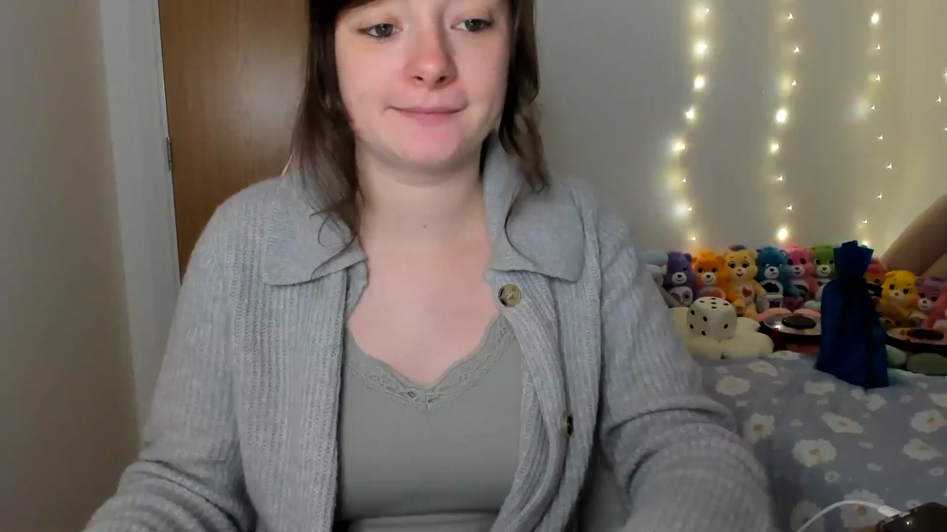 Gallery image thumbnail from JessieBear_'s myfreecams stream on, 12/17/2024, 16:55 image 7 of 20