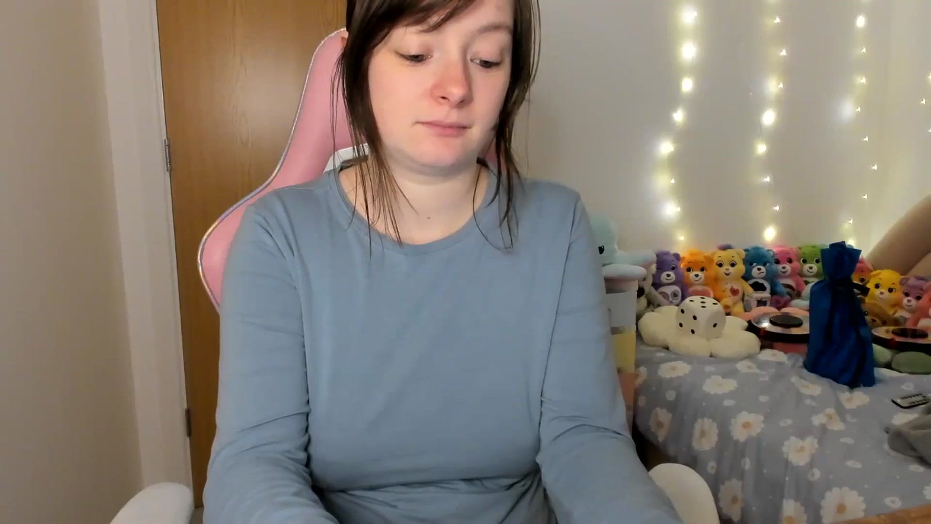 Gallery image thumbnail from JessieBear_'s myfreecams stream on, 12/23/2024, 16:49 image 12 of 20