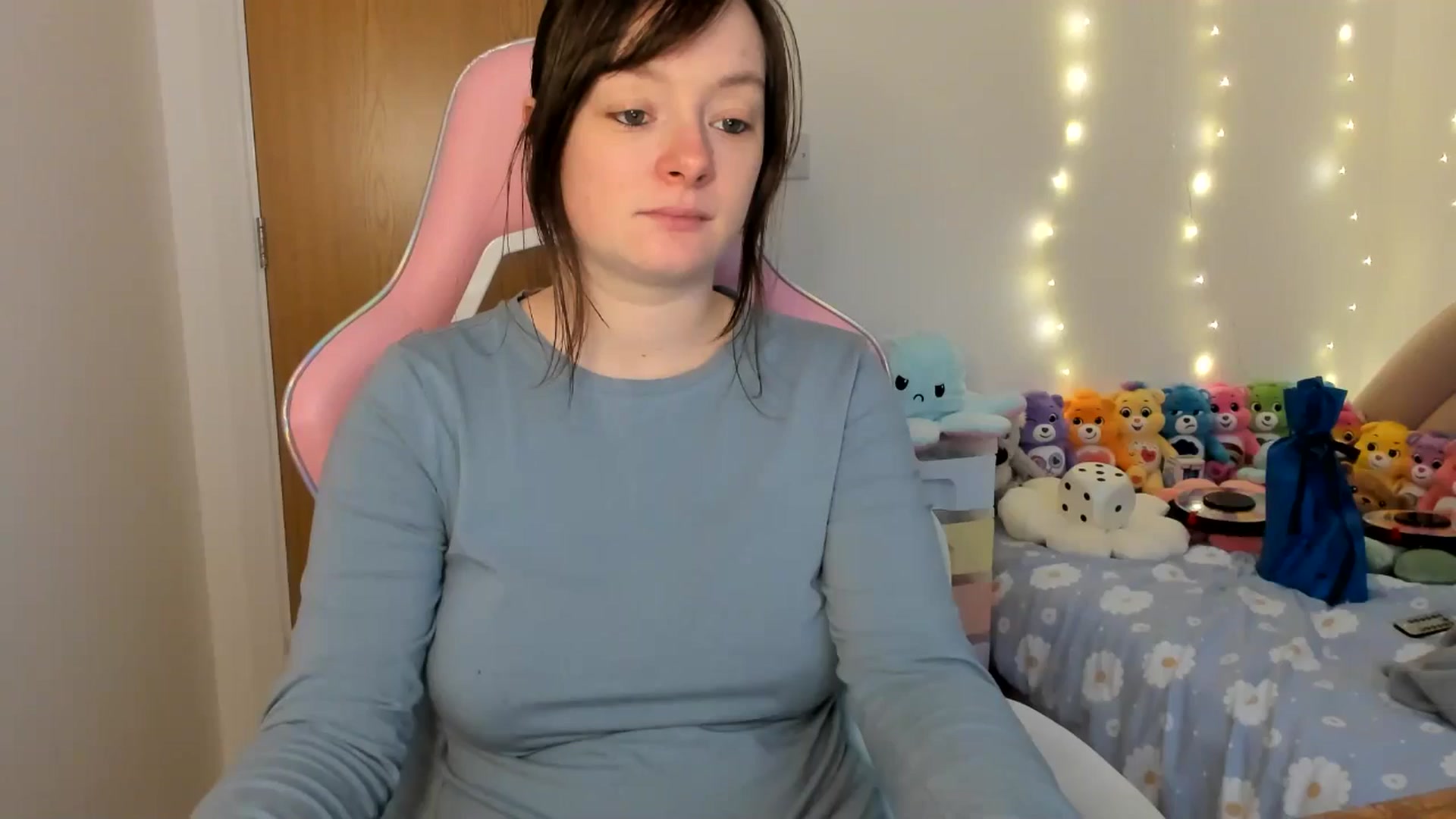Gallery image thumbnail from JessieBear_'s myfreecams stream on, 12/23/2024, 16:49 image 1 of 20